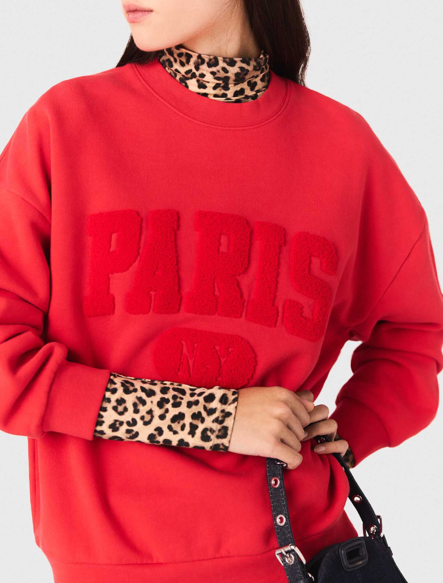 Paris New York Lettering Sweatshirt Paris New York Lettering Sweatshirt