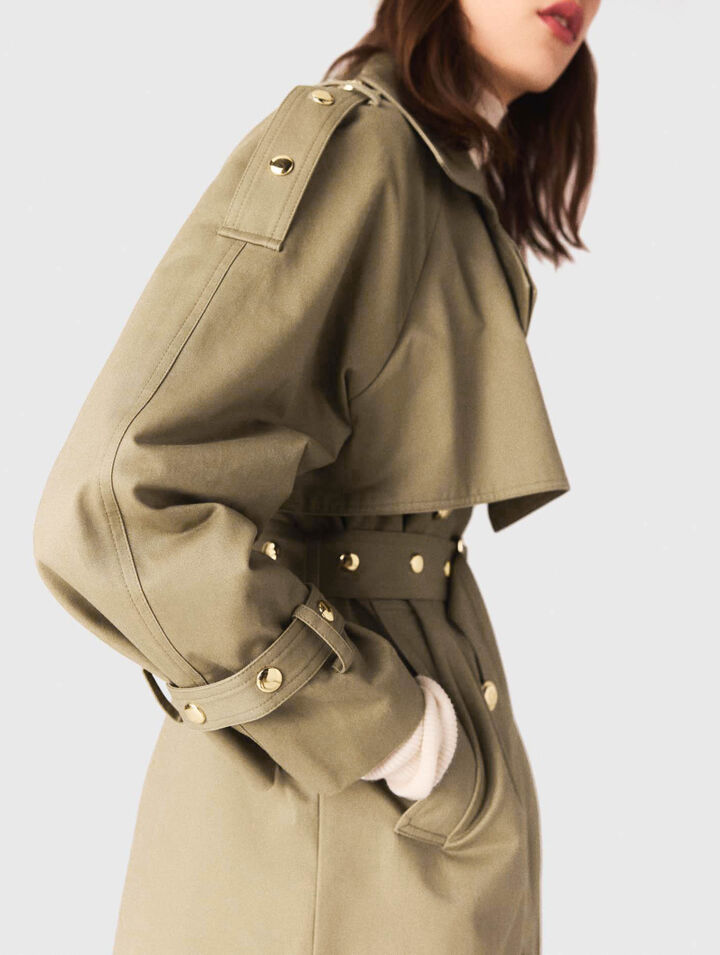 Removable collar stud trench coat