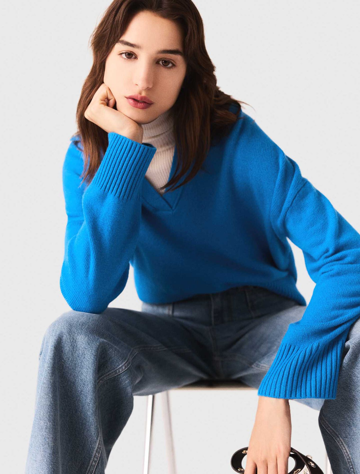 Open polo collar jumper