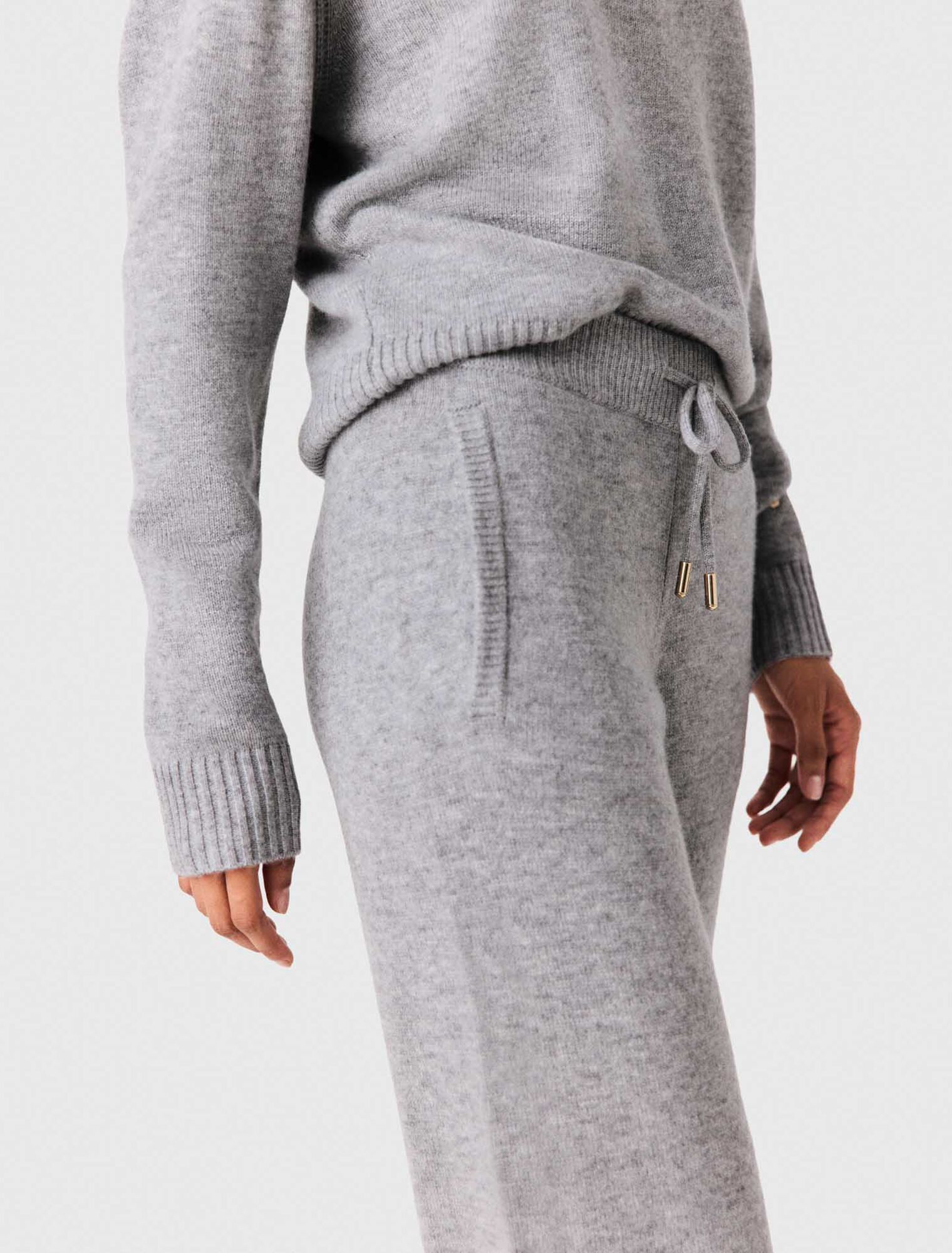 Knit trousers