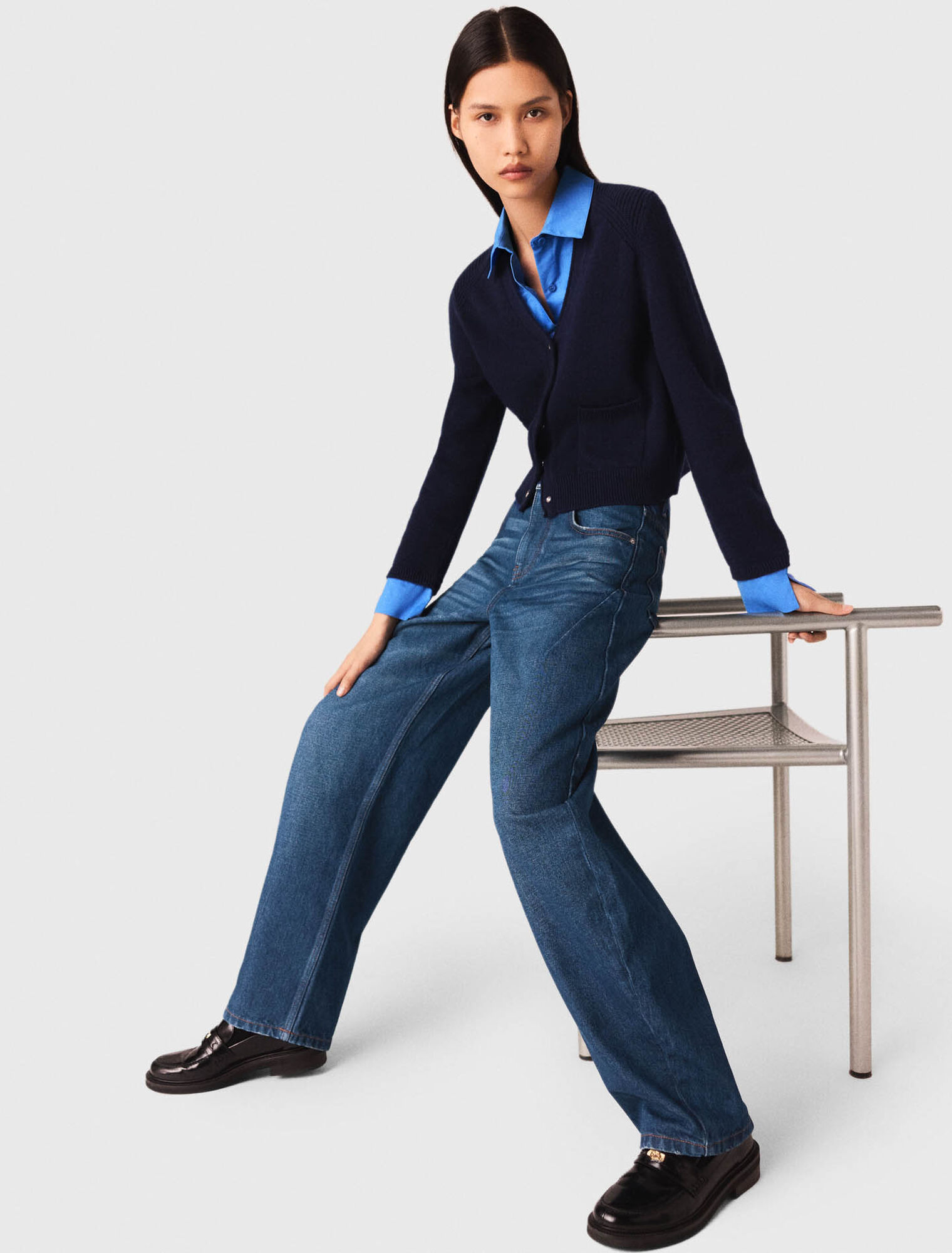 Balloon jeans with martingale