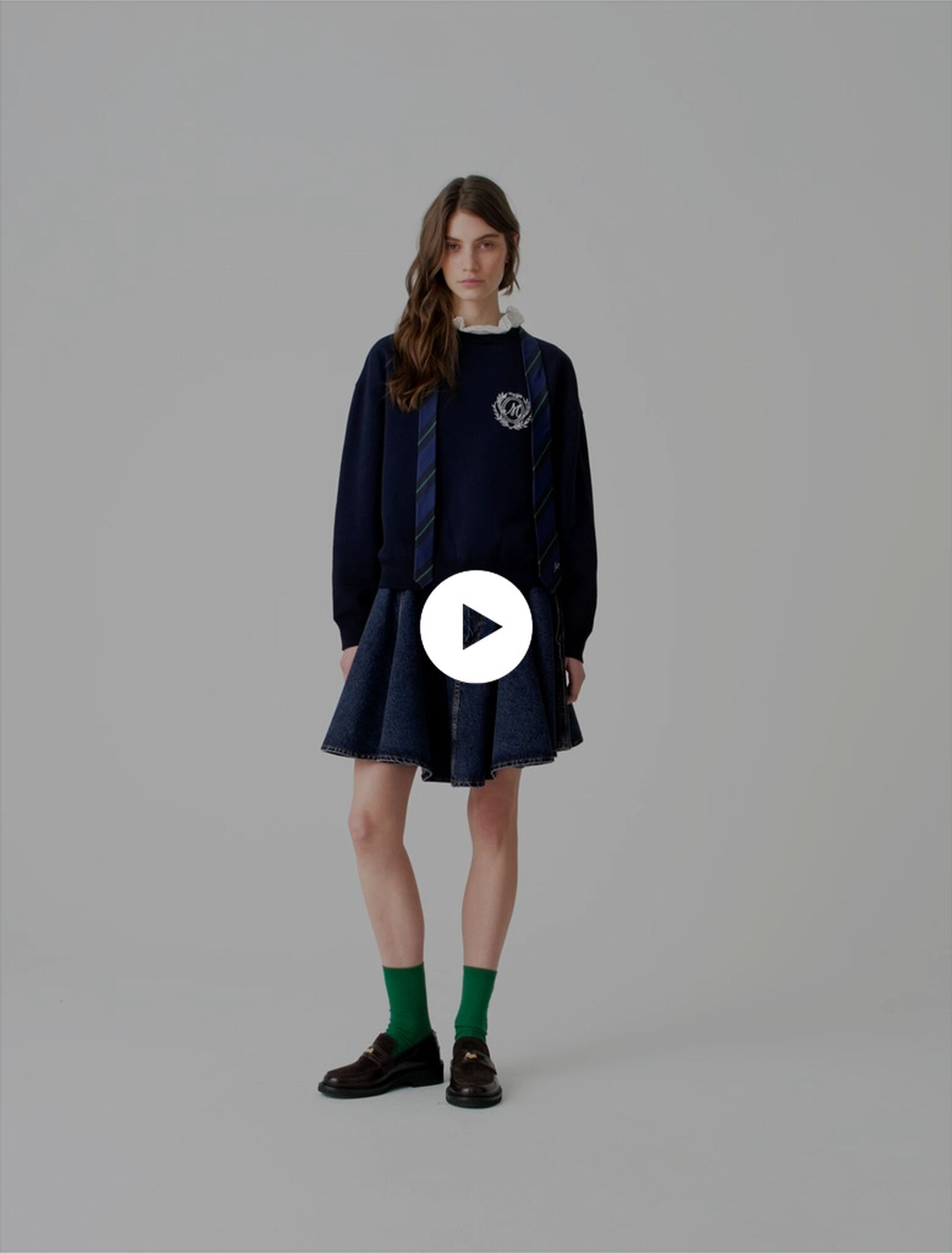 Sweatshirt with poplin details