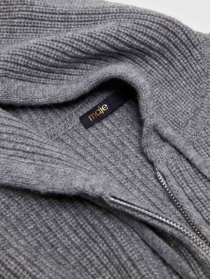 Knit collar Knit collar