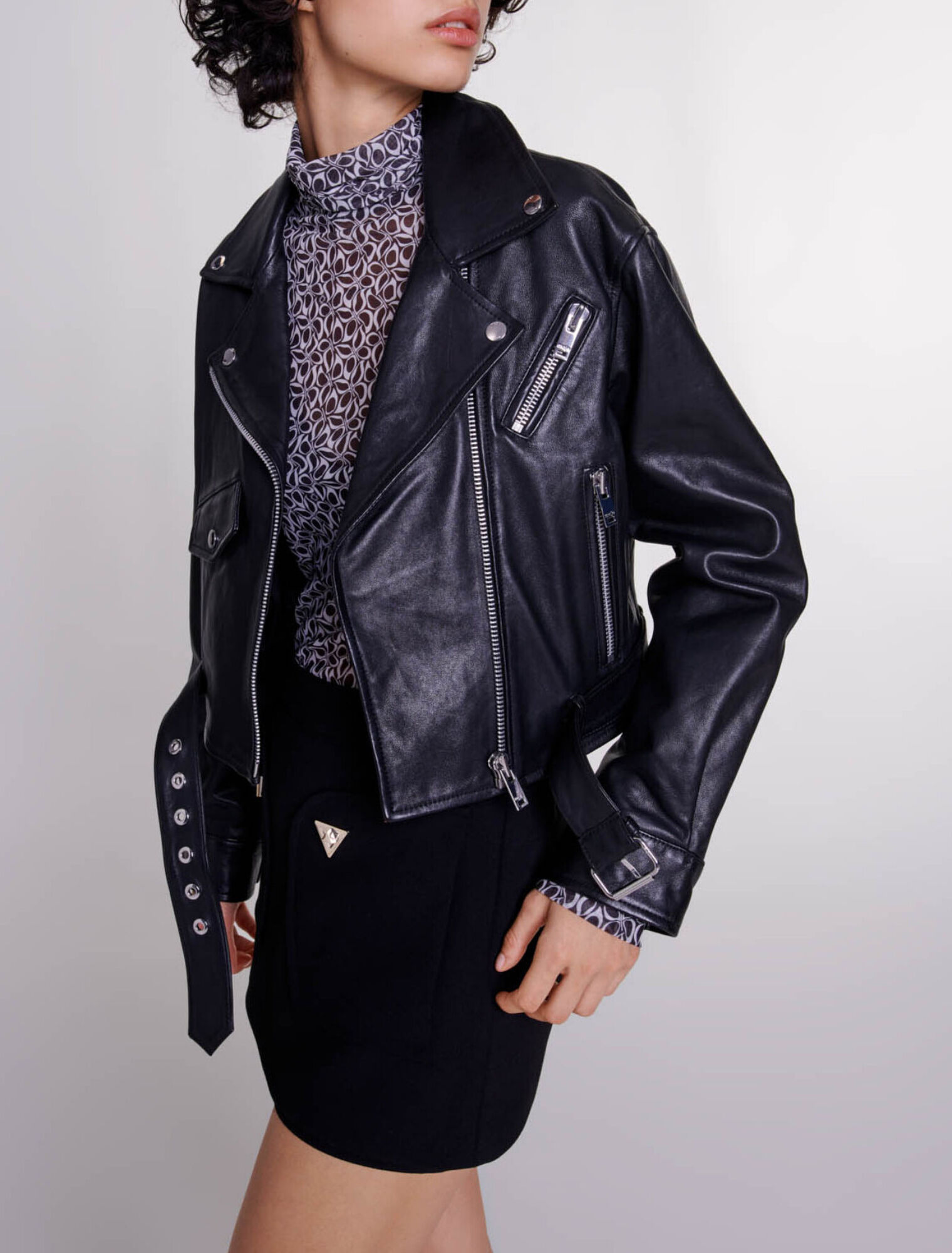 Cropped leather jacket