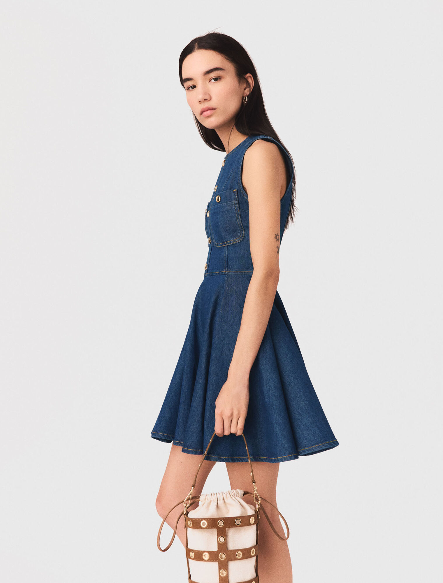 Short flared denim dress