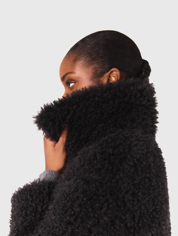 Short curly coat Short curly coat