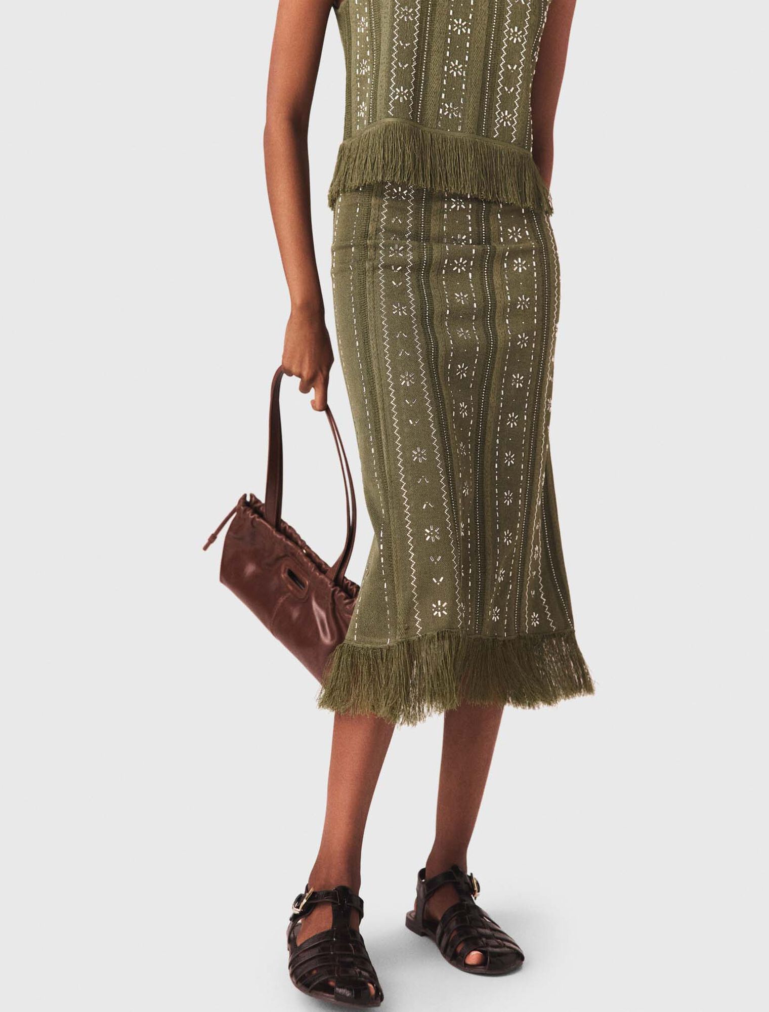 Knit skirt with rhinestone flowers