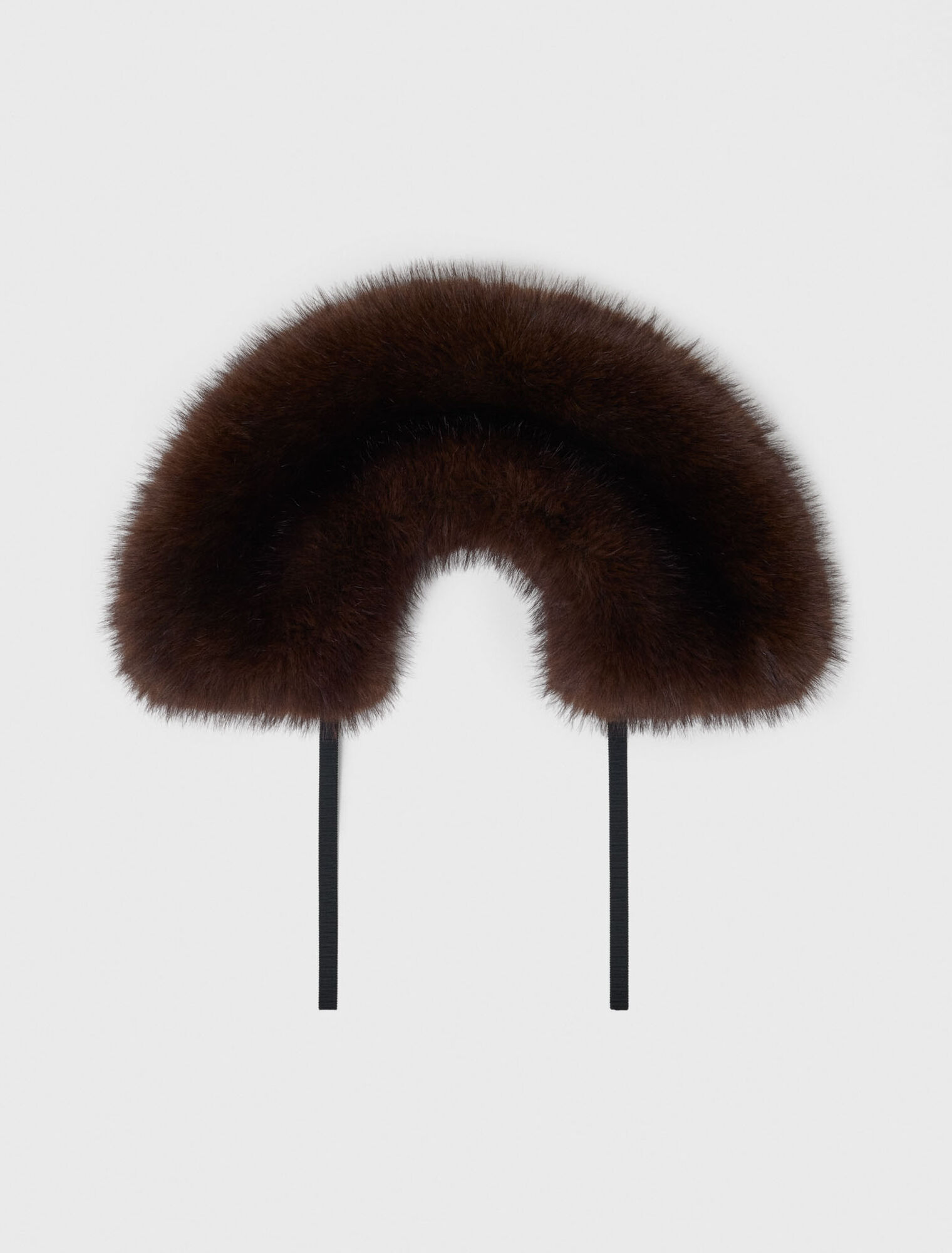 Faux fur collar
