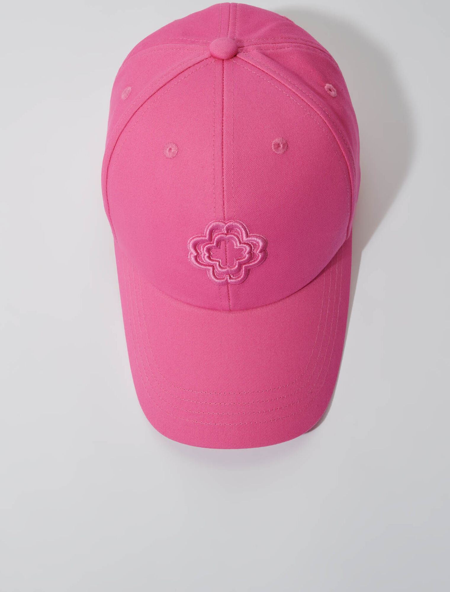 Clover cap