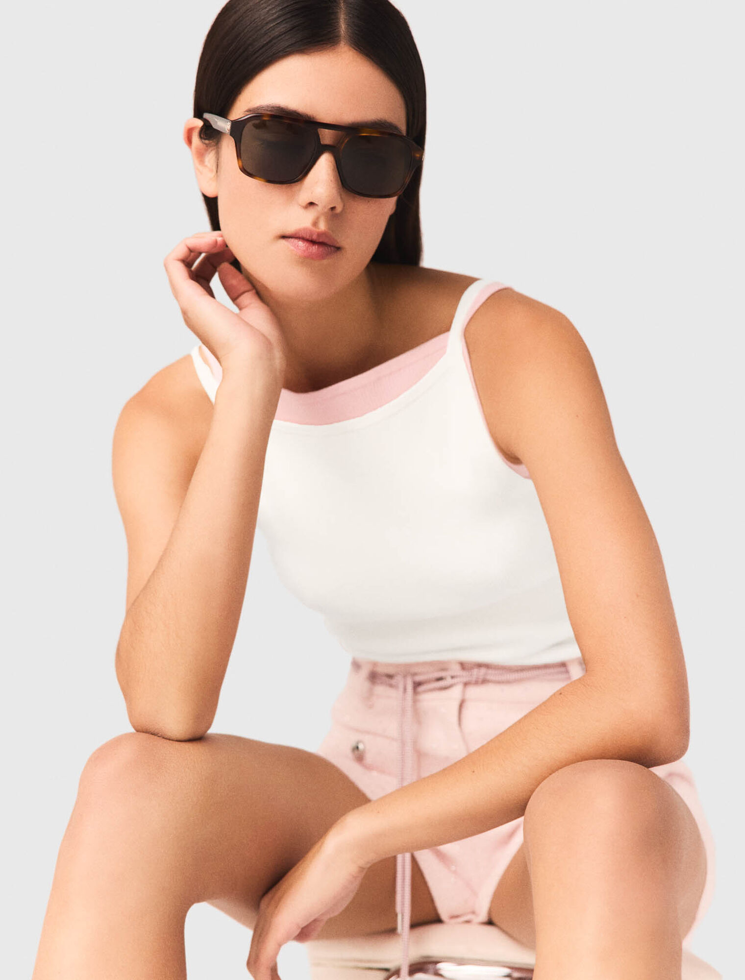 High straight-neck top