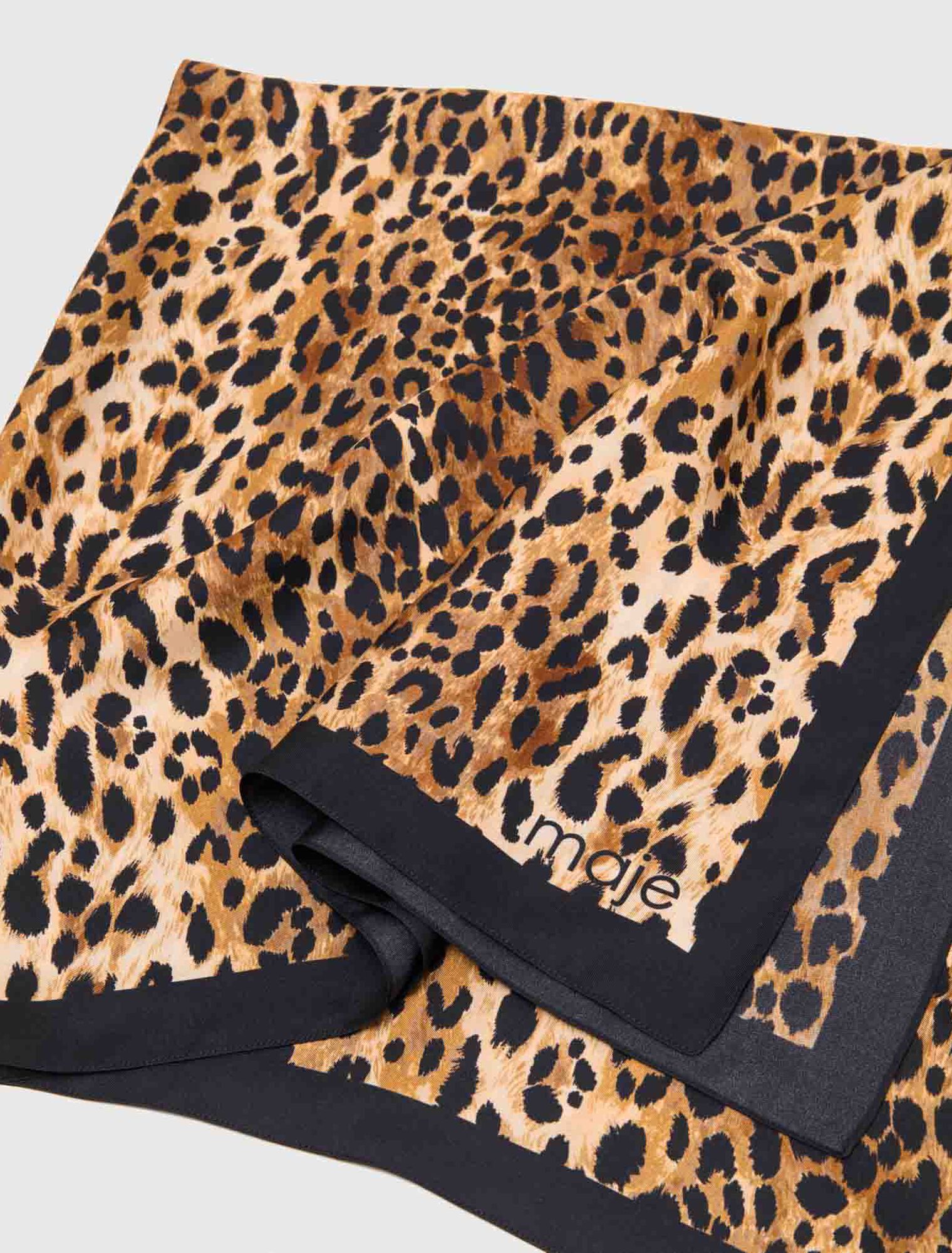 Leopard print square