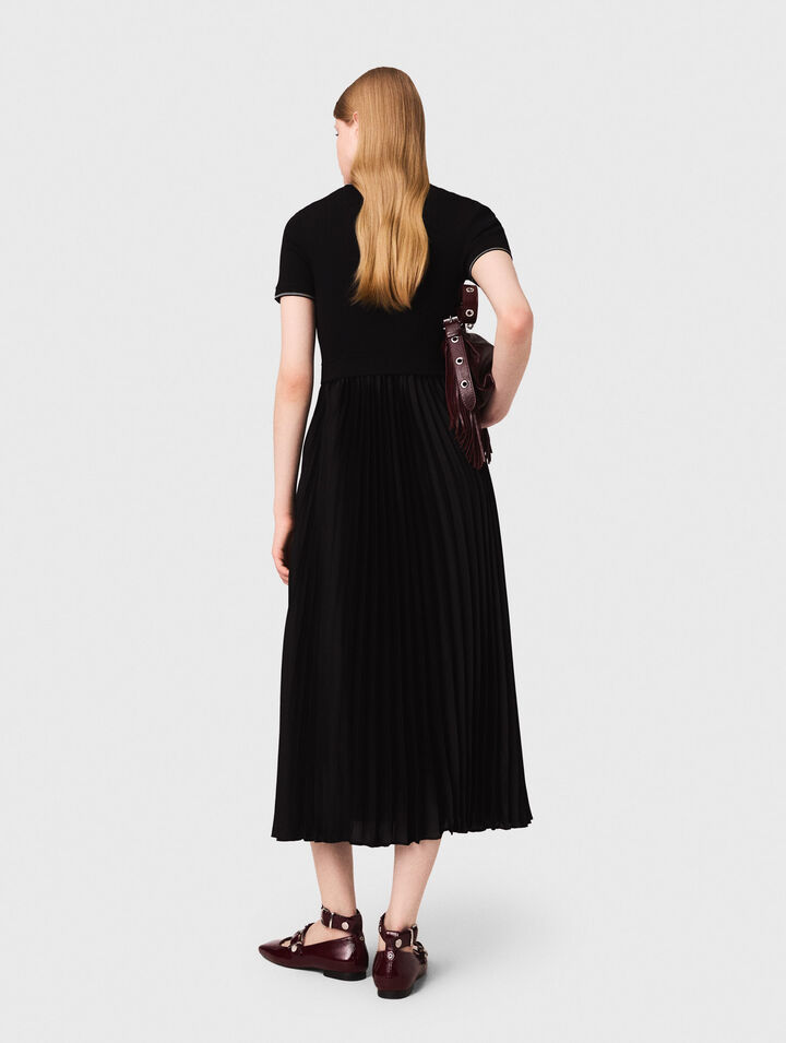 Pleated maxi dress with polo collar Pleated maxi dress with polo collar