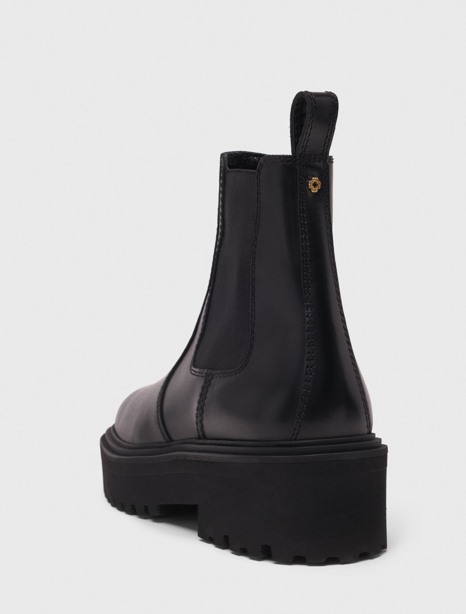Chelsea boots