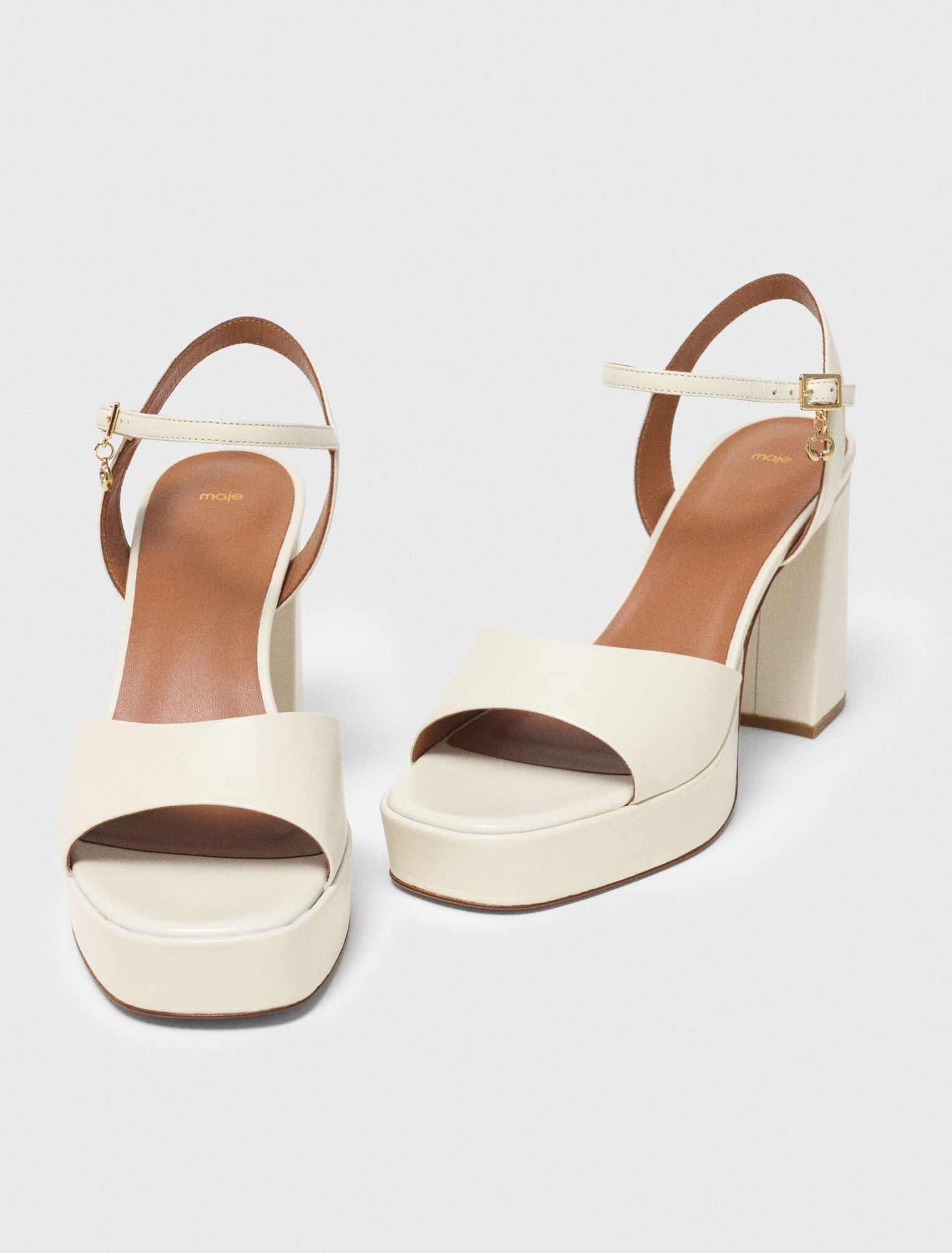 Leather platform sandals