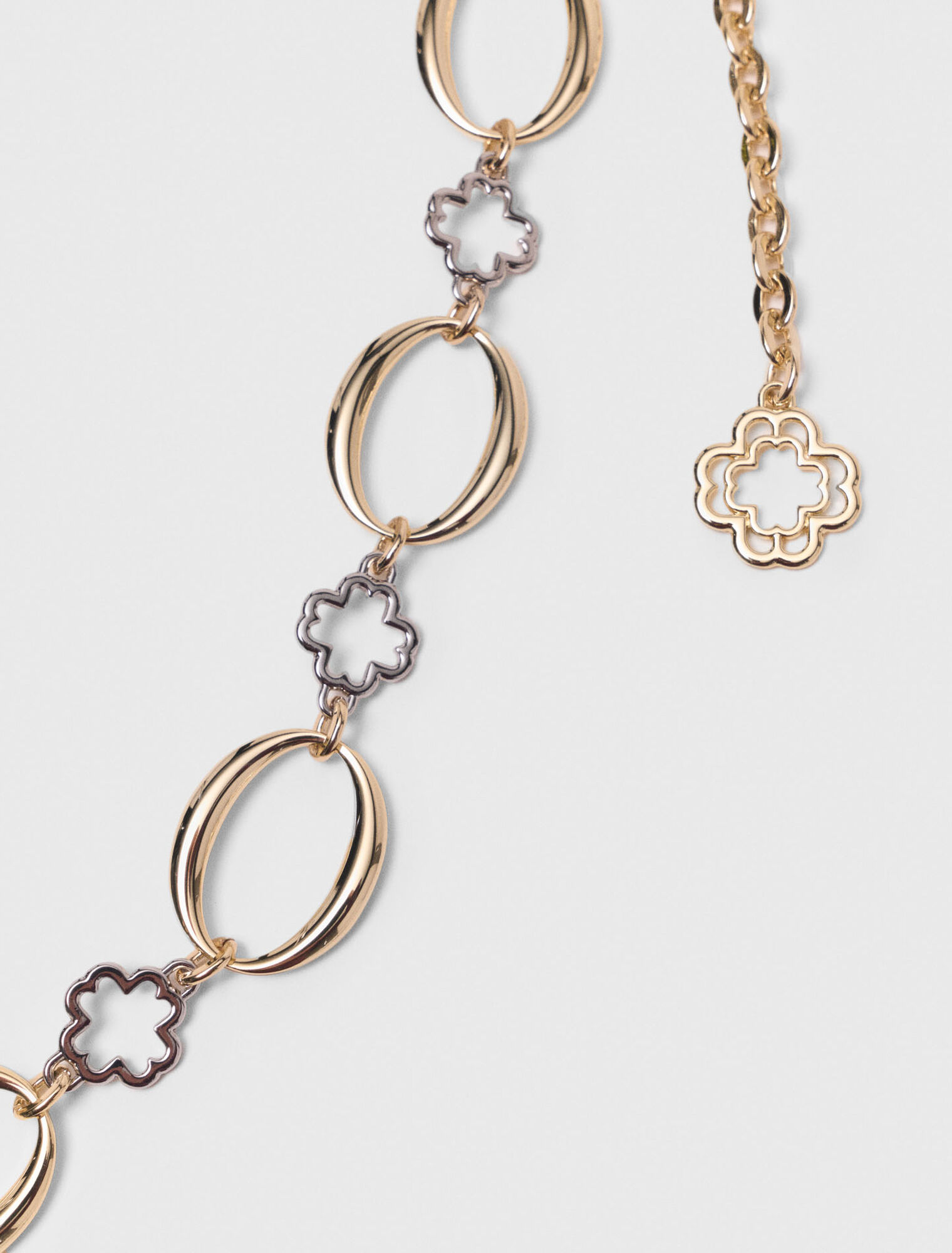 Clover link jewellery belt Clover link jewellery belt