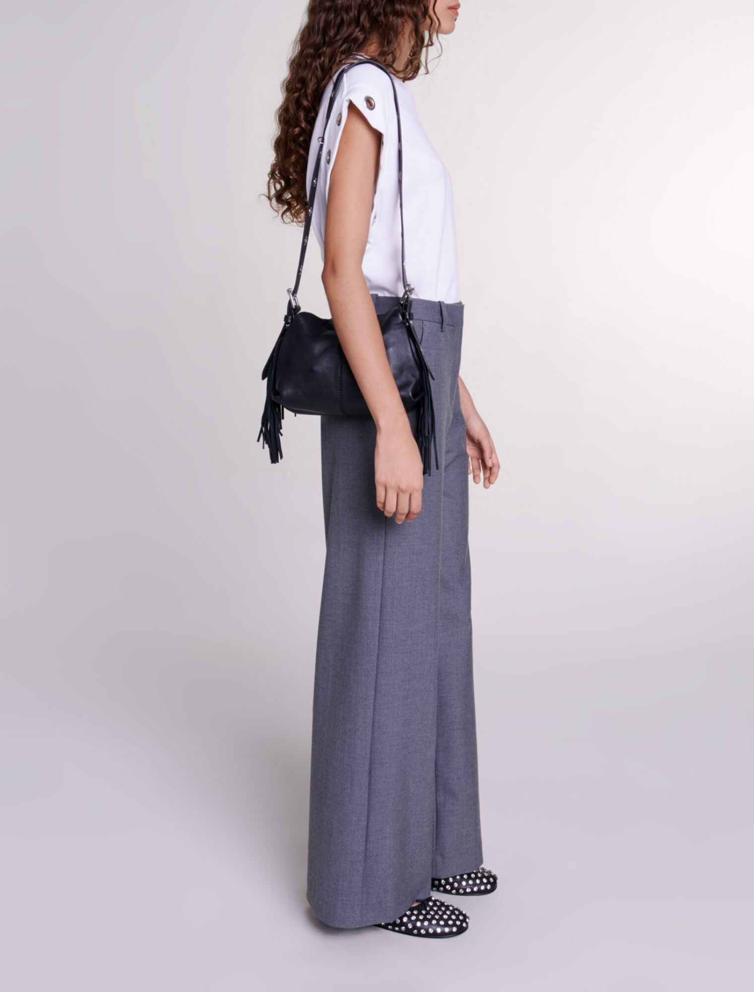 Wide-leg trousers