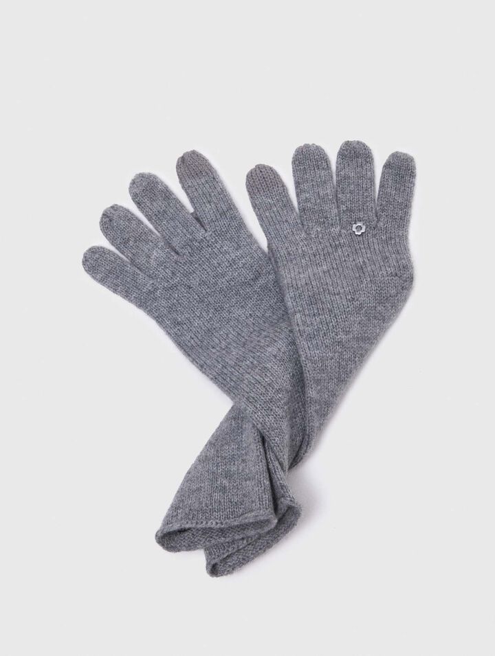 Long wool and cashmere gloves Long wool and cashmere gloves