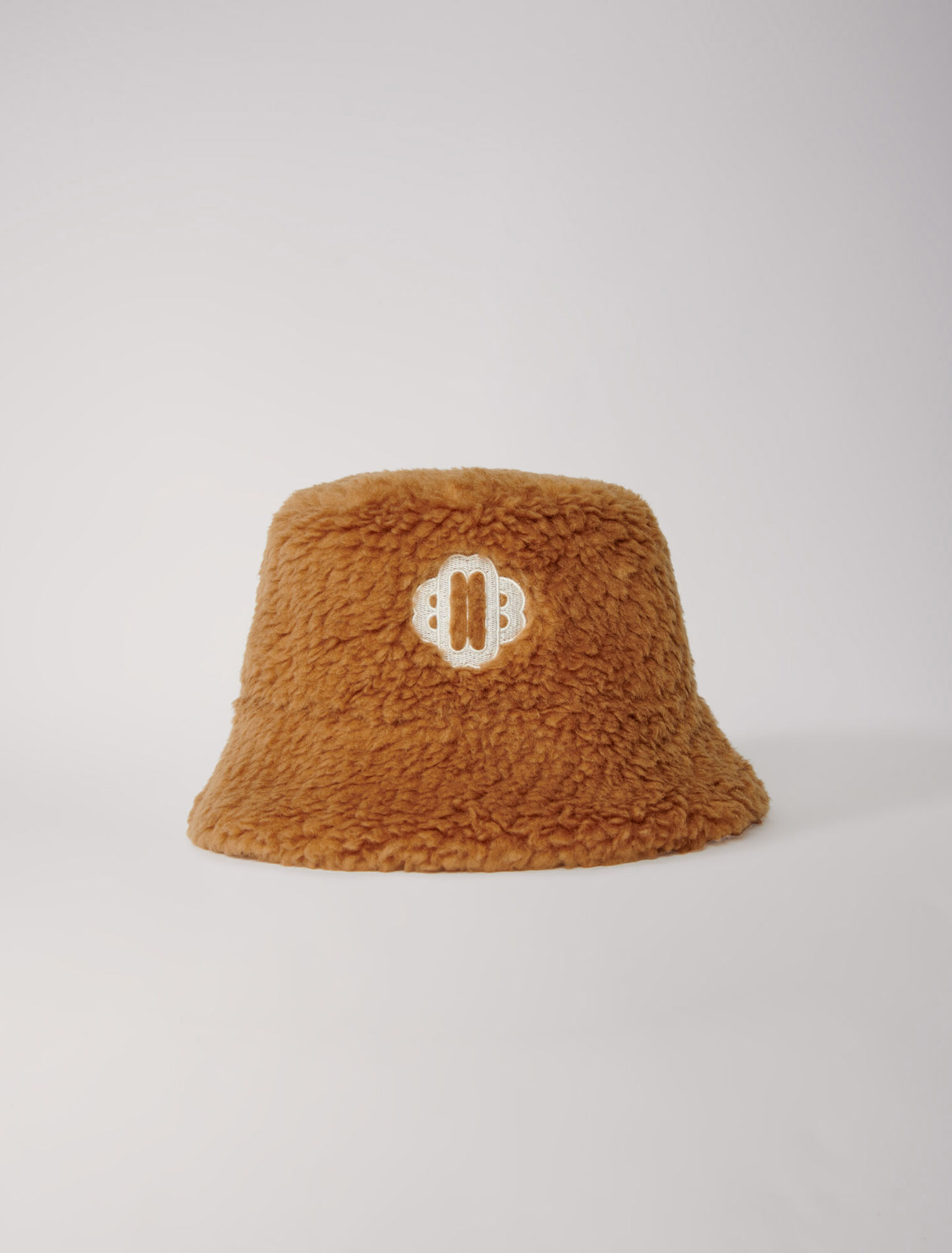 Fake fur Clover bucket hat