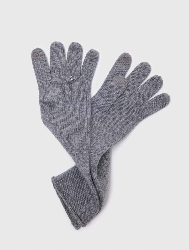 Long wool and cashmere gloves Long wool and cashmere gloves