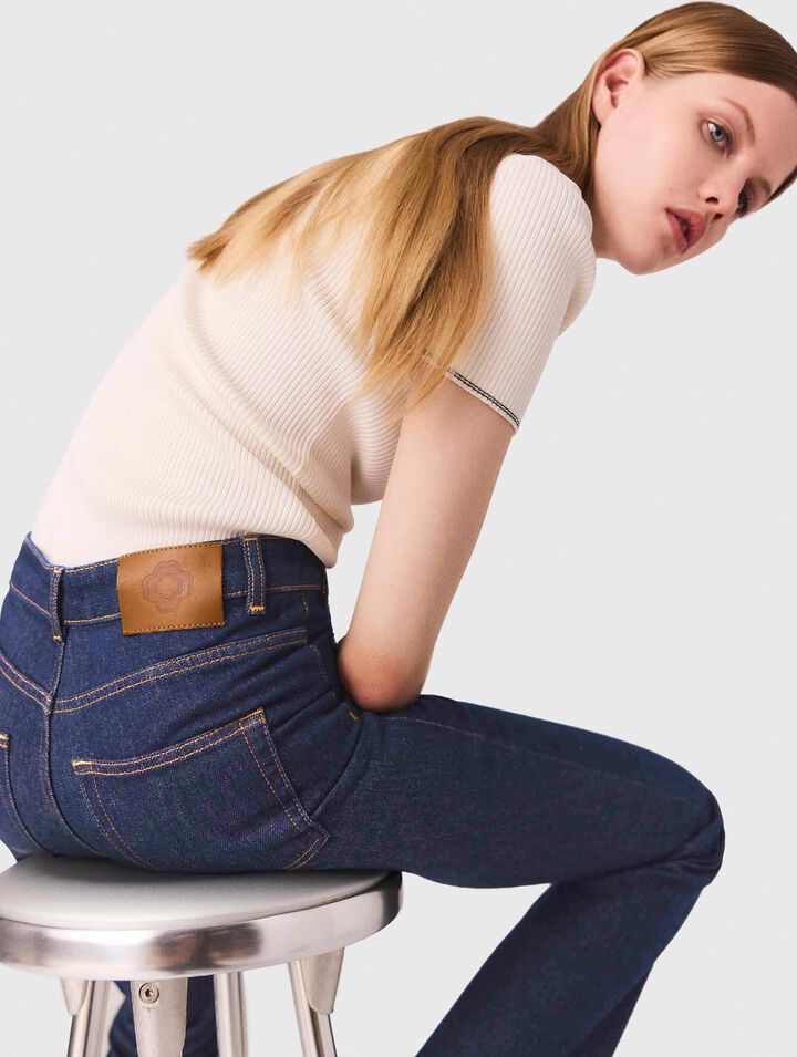 Denim jeans with pockets Denim jeans with pockets