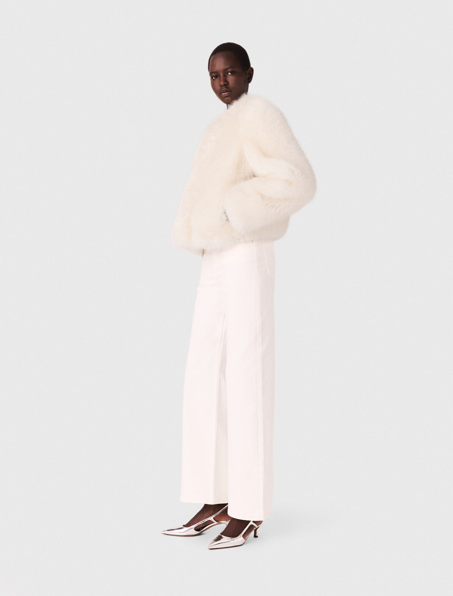 Short faux fur jacket