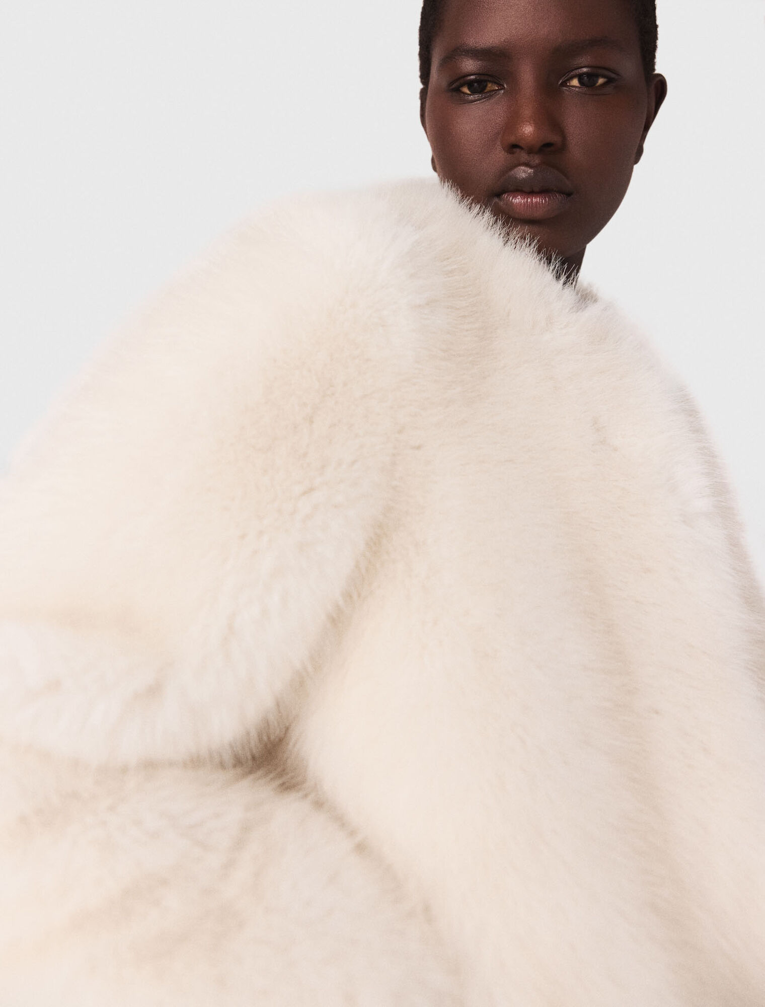 Short faux fur jacket