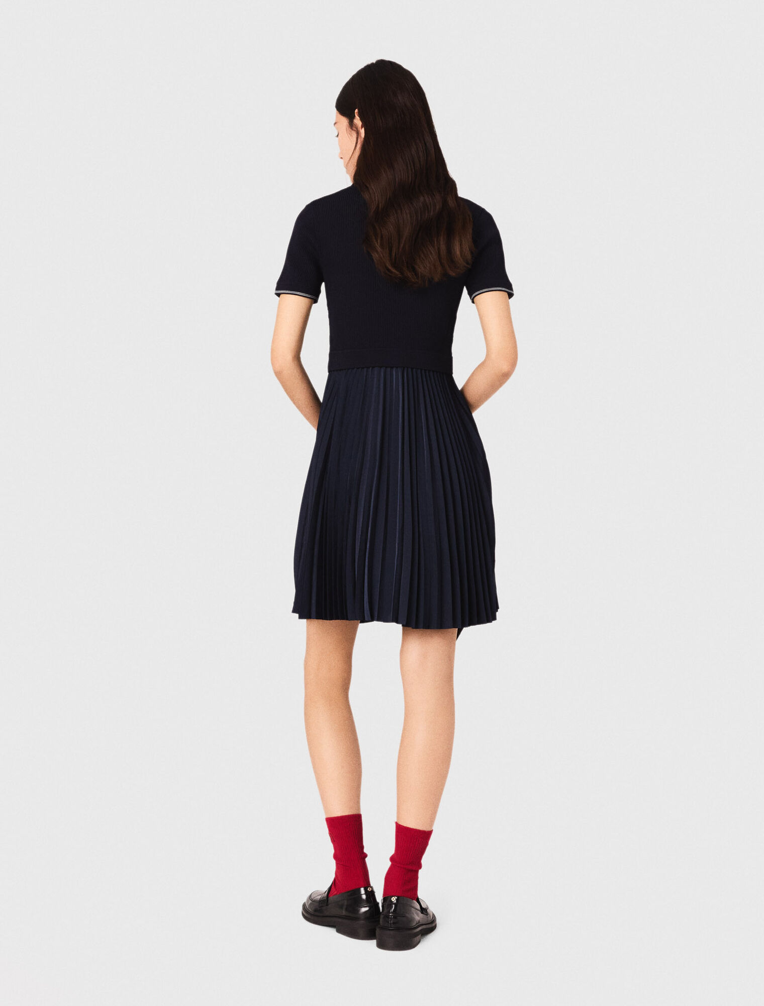 Short pleated polo collar dress