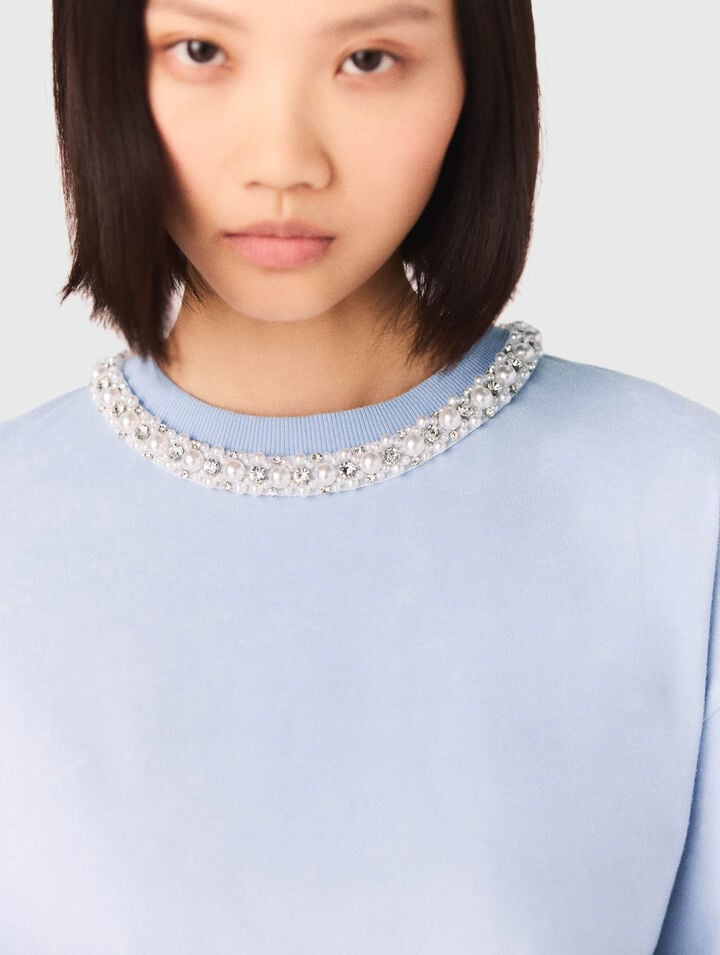 Jewellery neck T-shirt