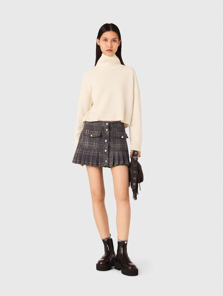 High-neck cashmere jumper High-neck cashmere jumper
