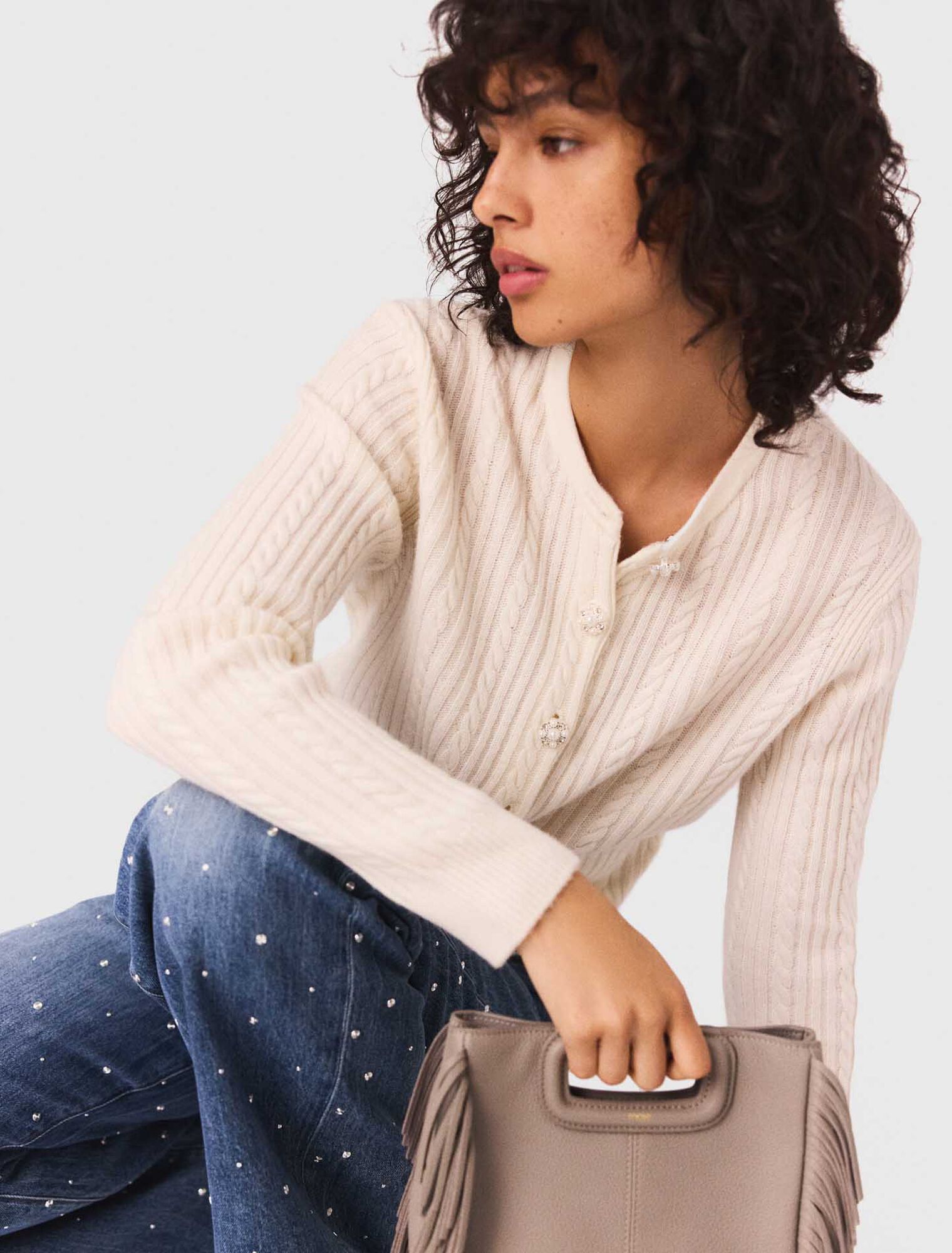 Knit cardigan with removable collar