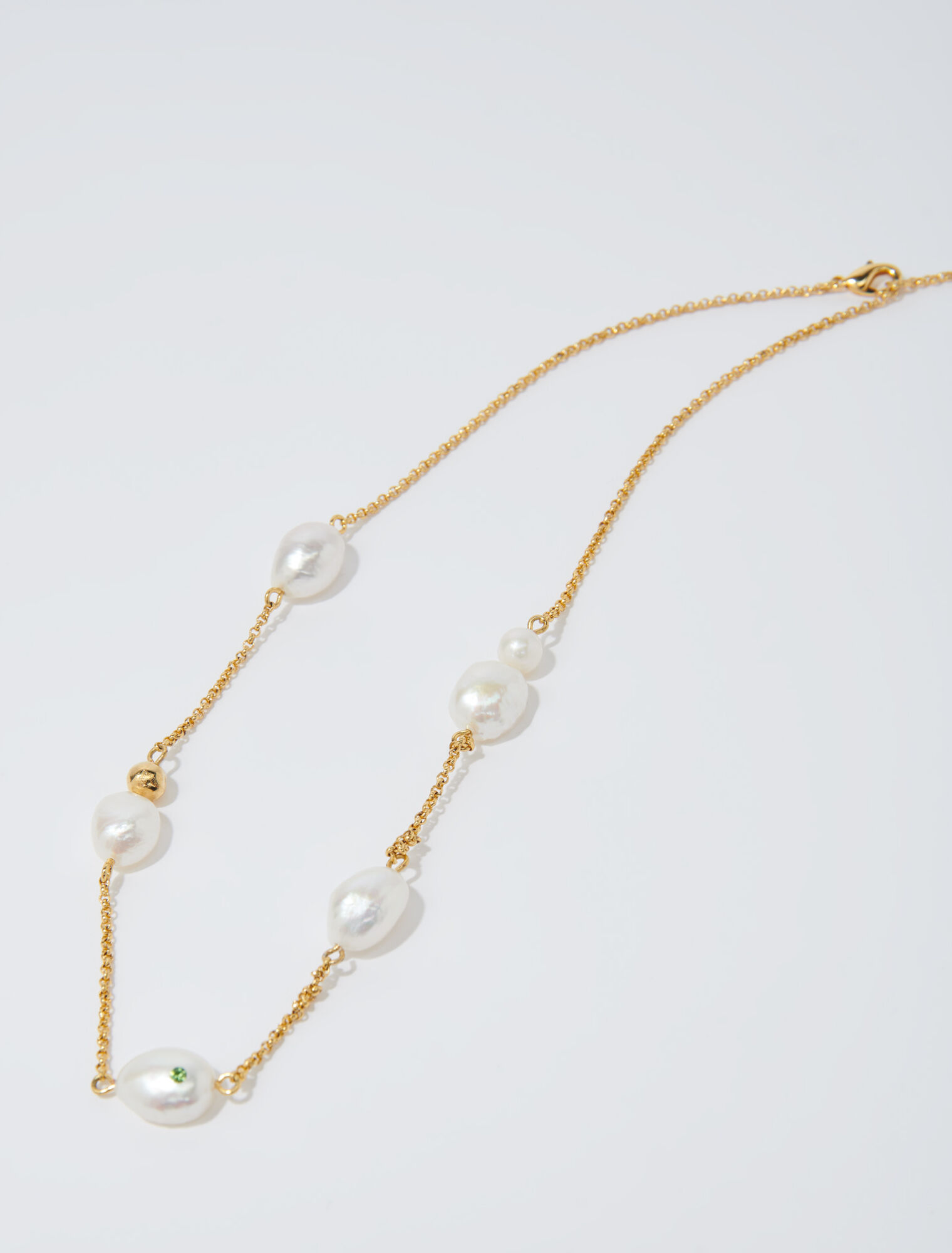 Gold chain and bead necklace Gold chain and bead necklace