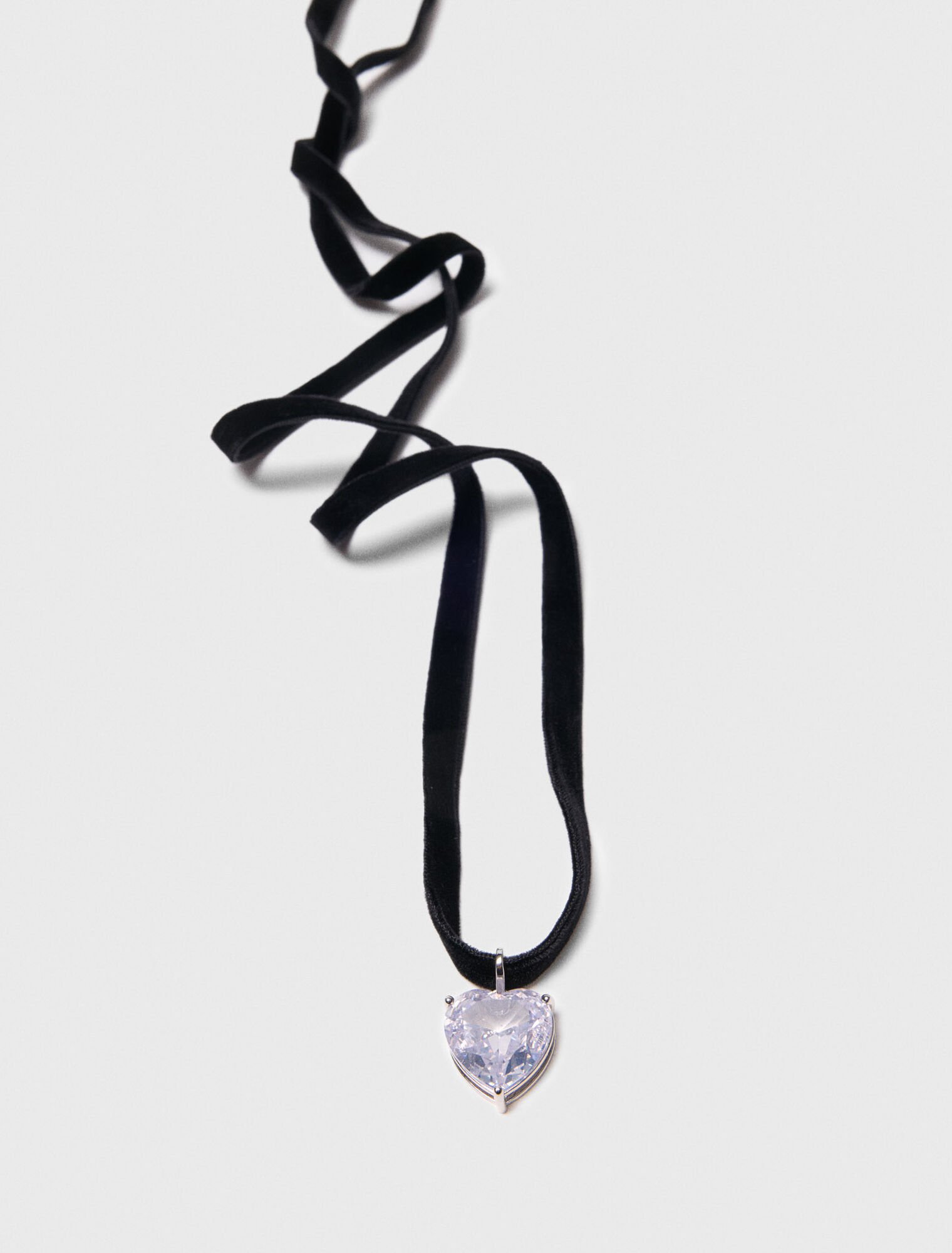 Heart necklace with velvet cord