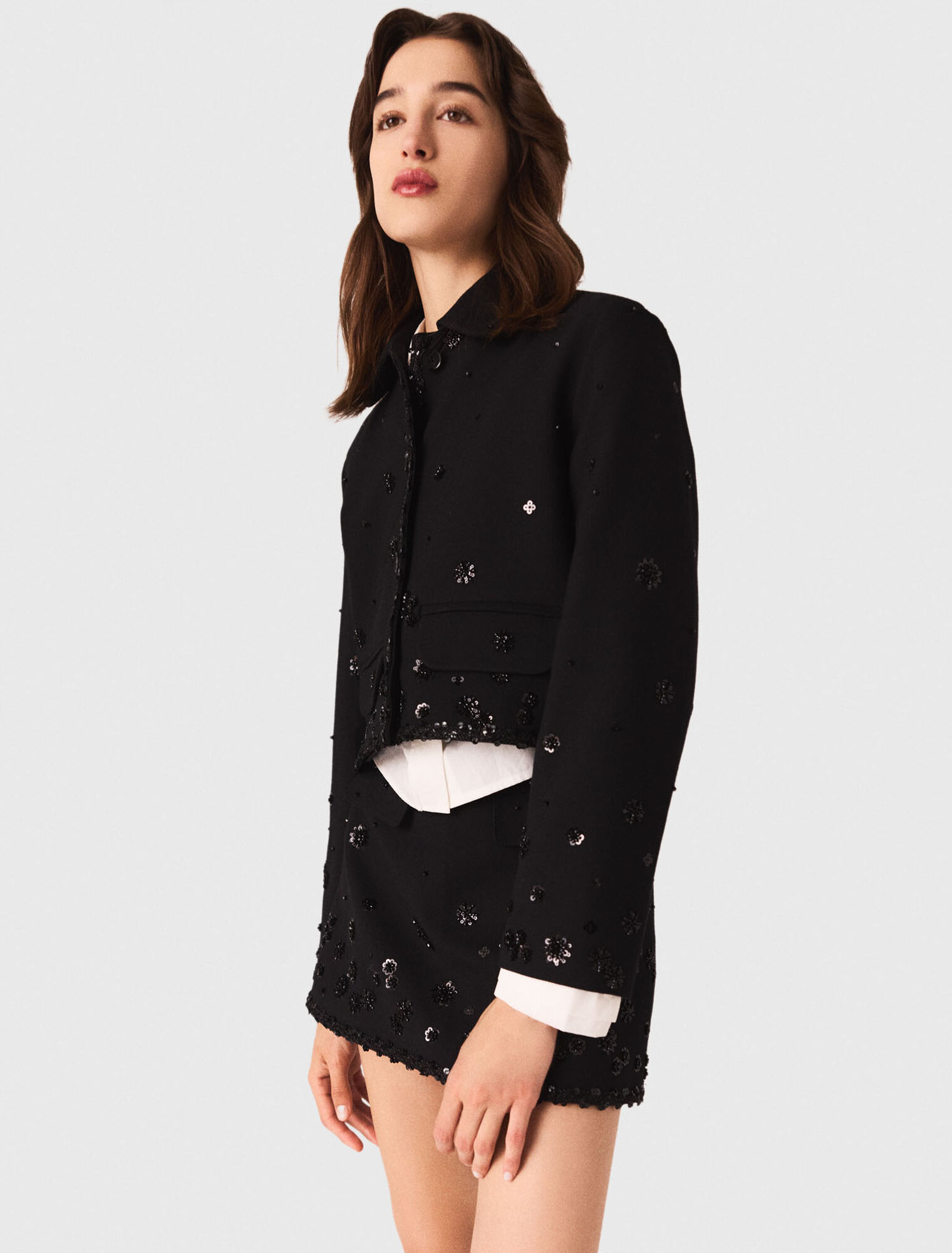 Short embroidered jacket