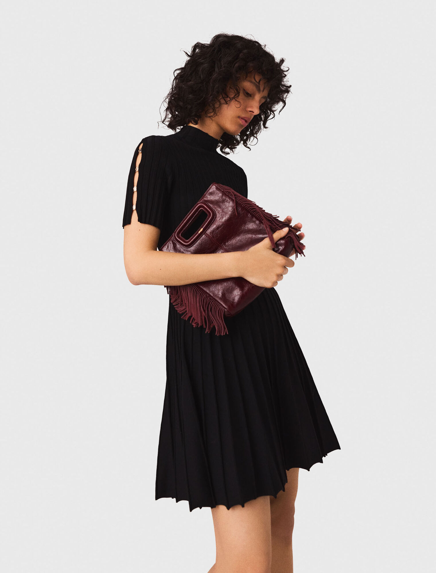 Crackled leather M bag