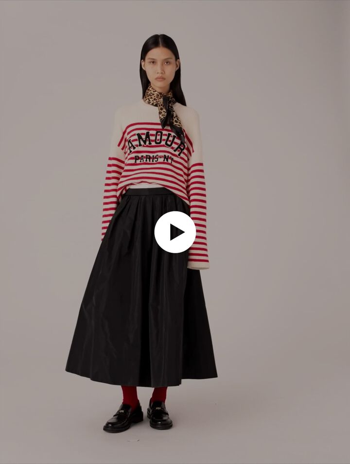 Long skirt with contrast waistband