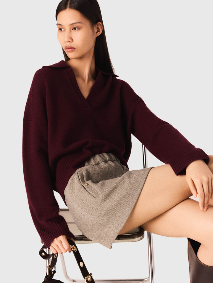 Short wool blend skirt