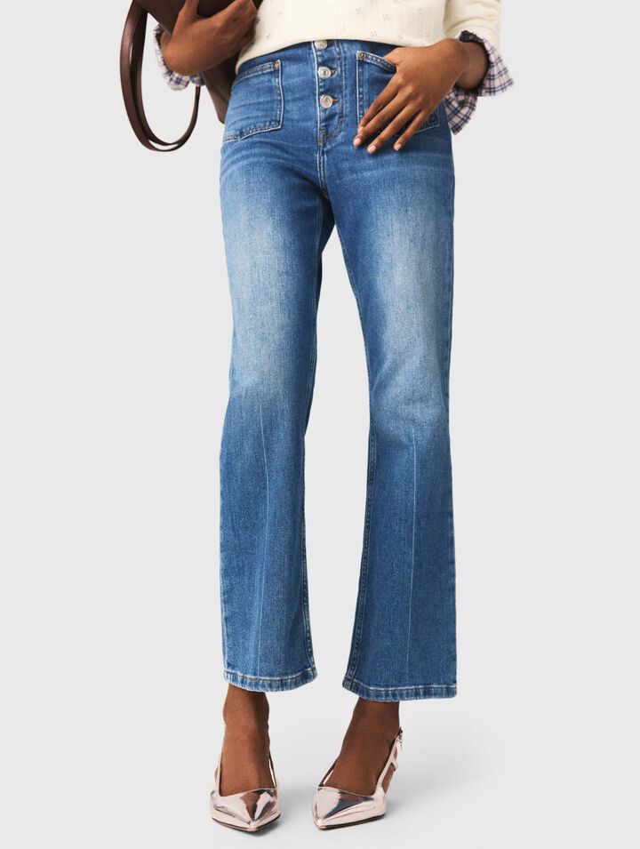 Denim jeans with pockets