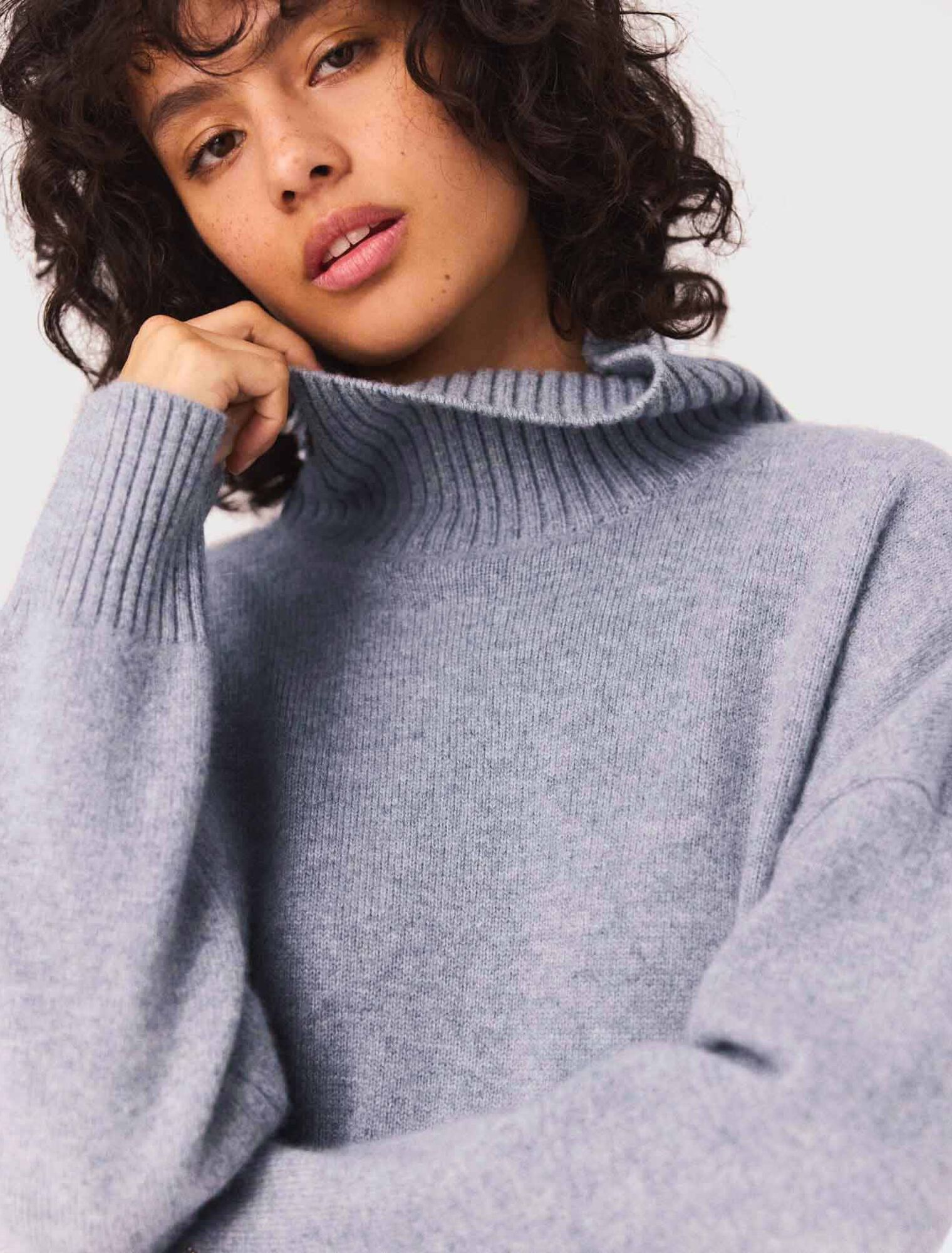 Cashmere knit jumper