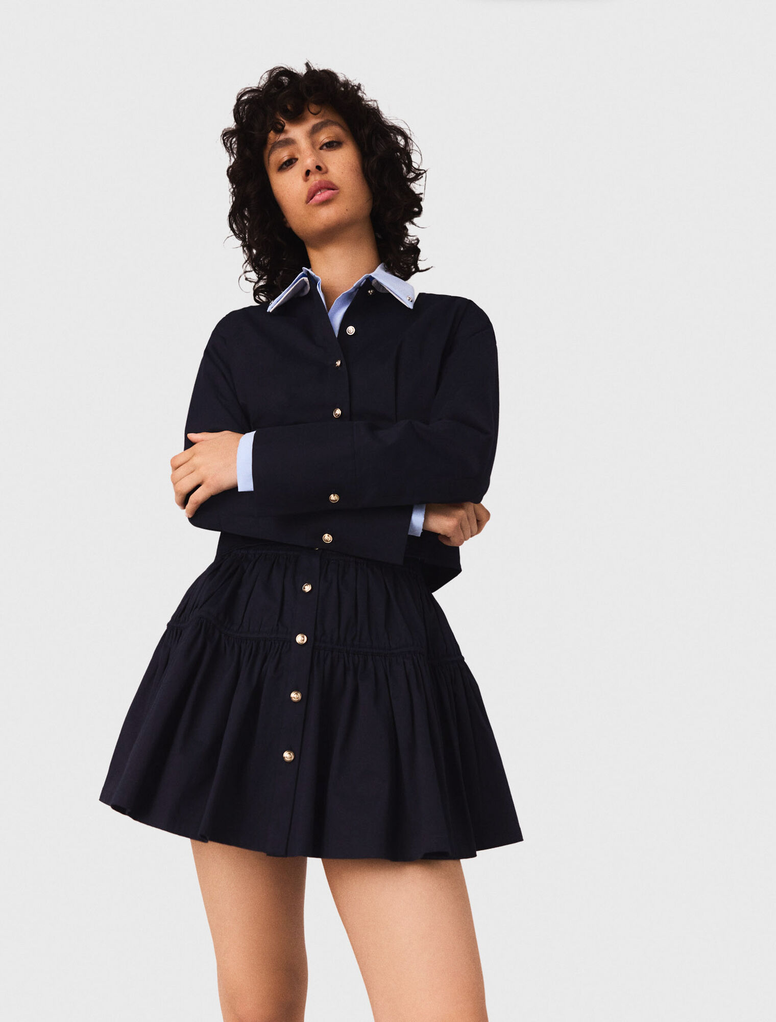 Short elasticated waist skirt