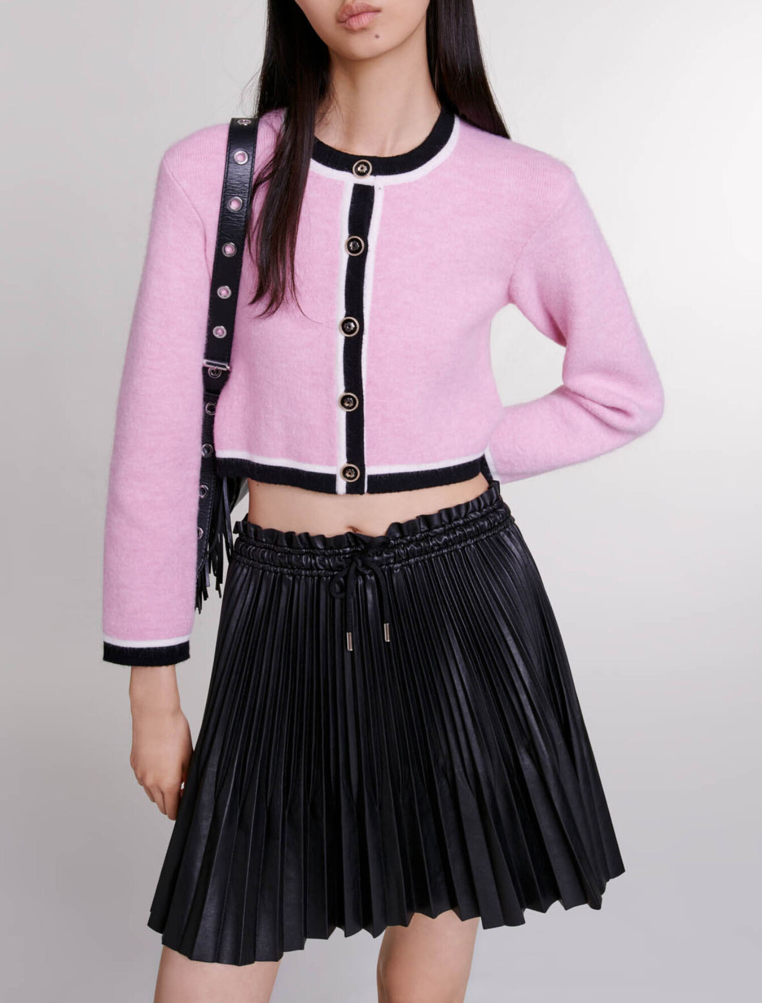 Short pleated skirt