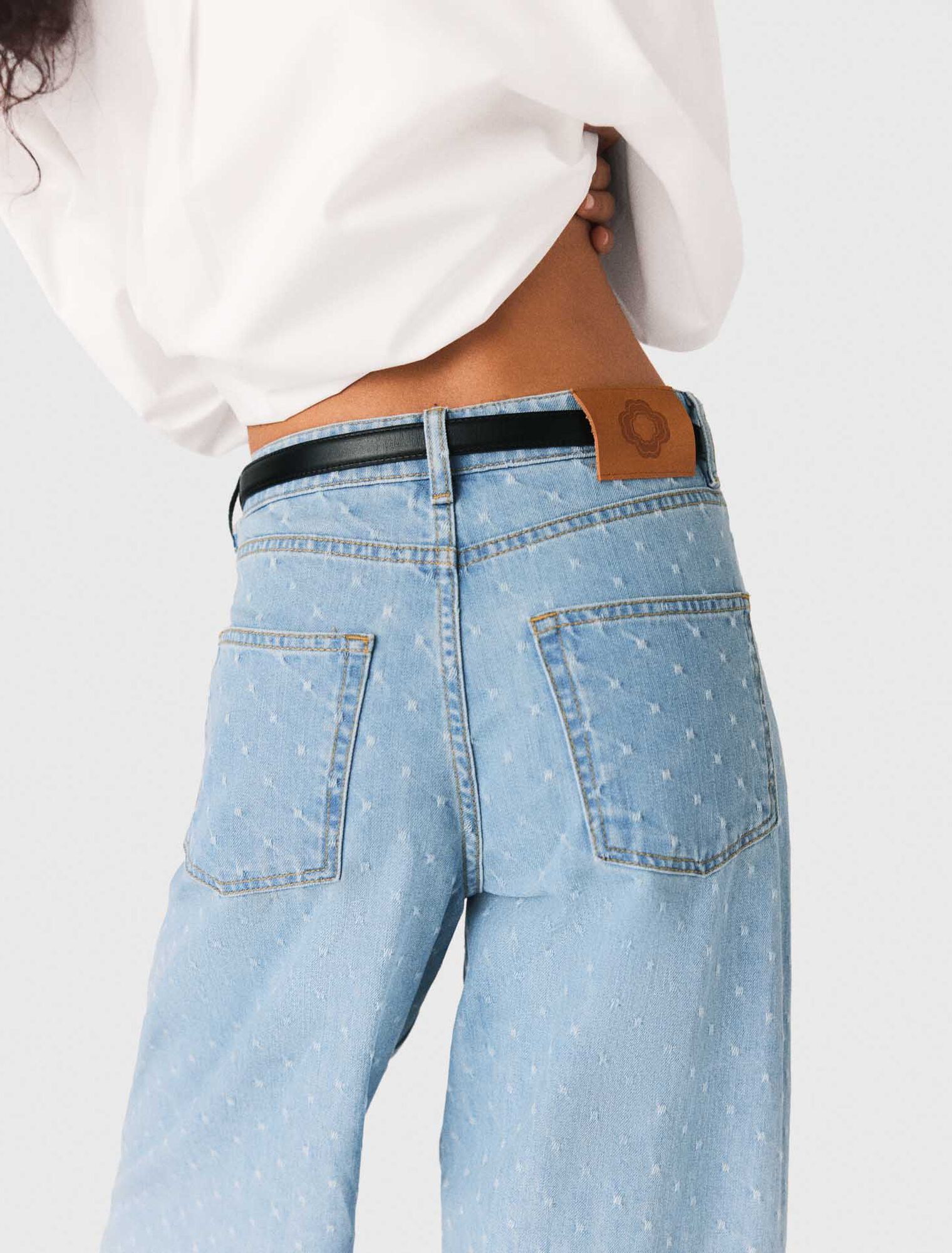 Textured balloon jeans