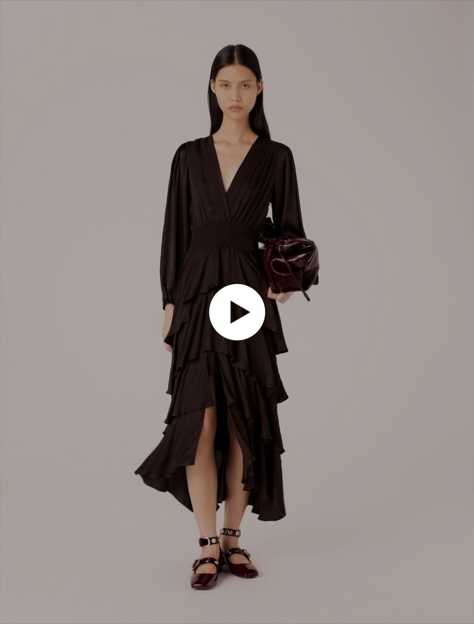 Flowy ruffled maxi dress