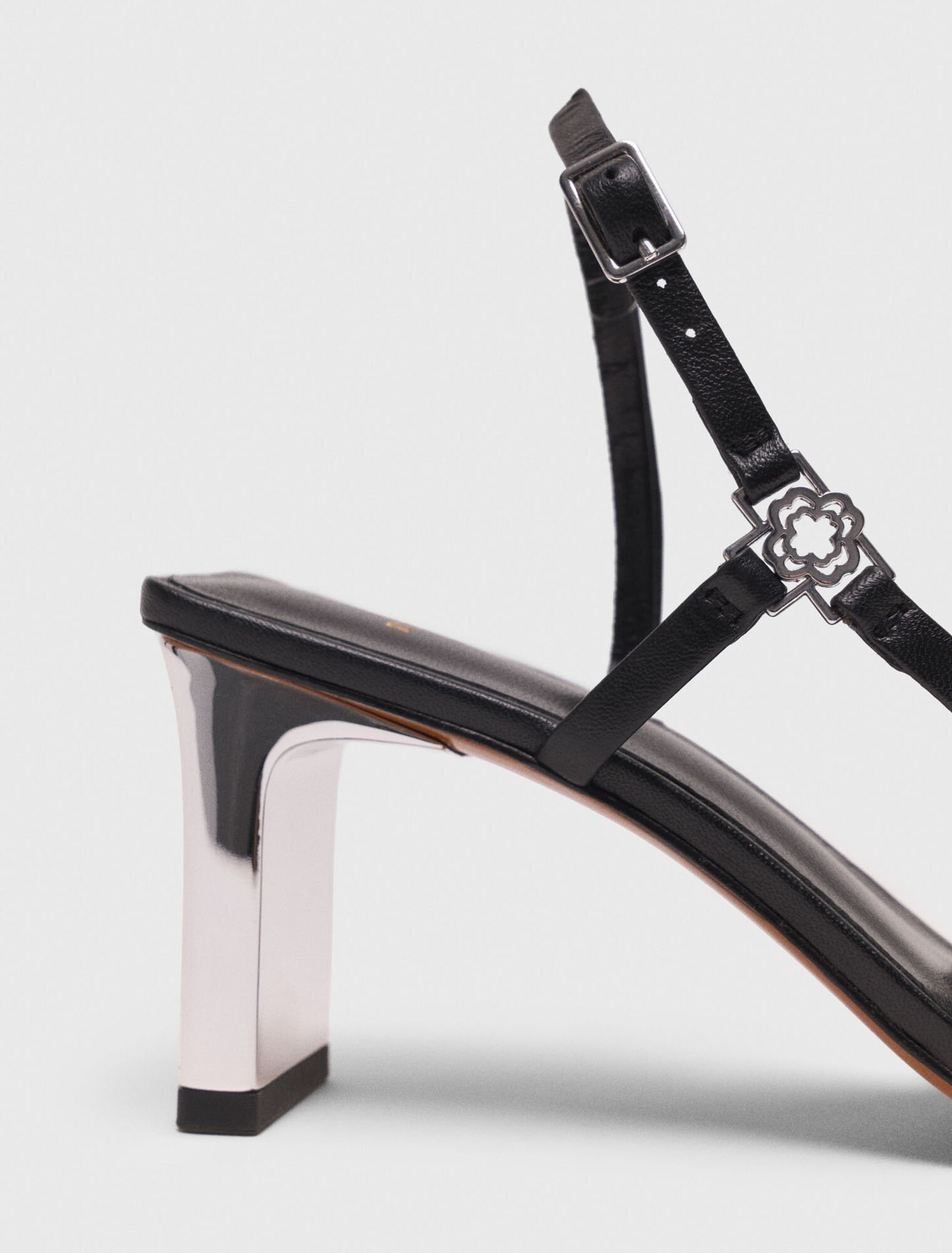 Metallic heel strappy sandals