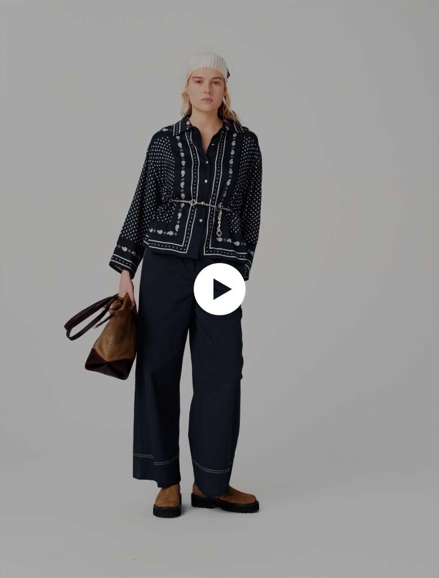 Flowing printed shirt