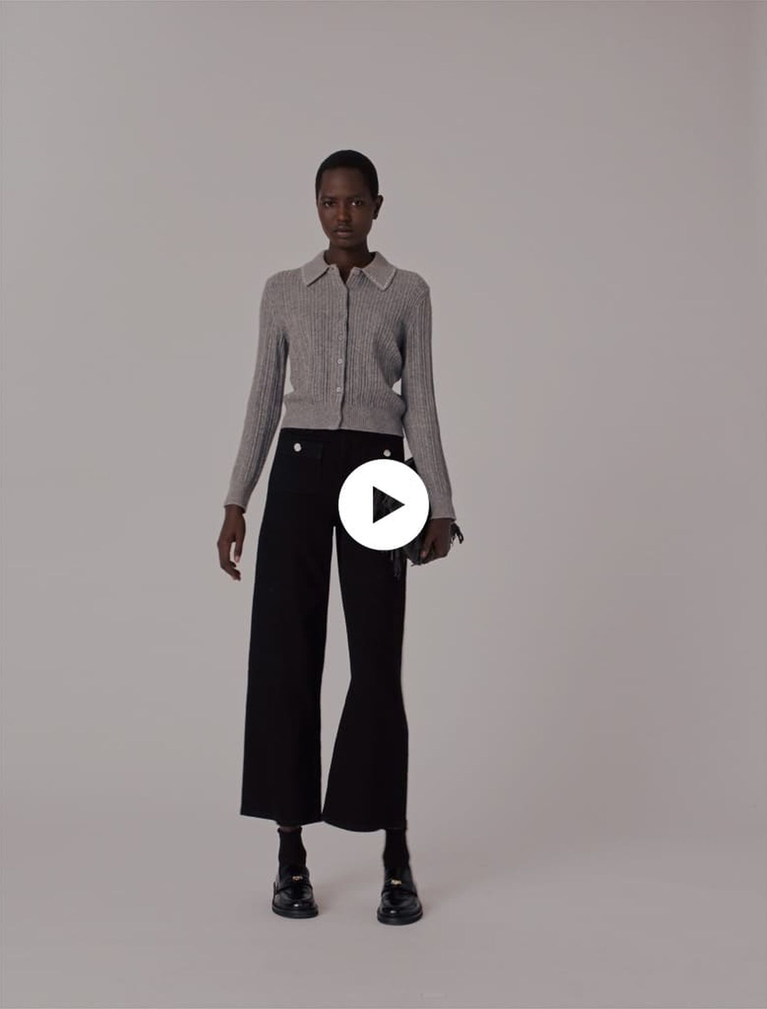 Straight-leg jeans with patch pockets