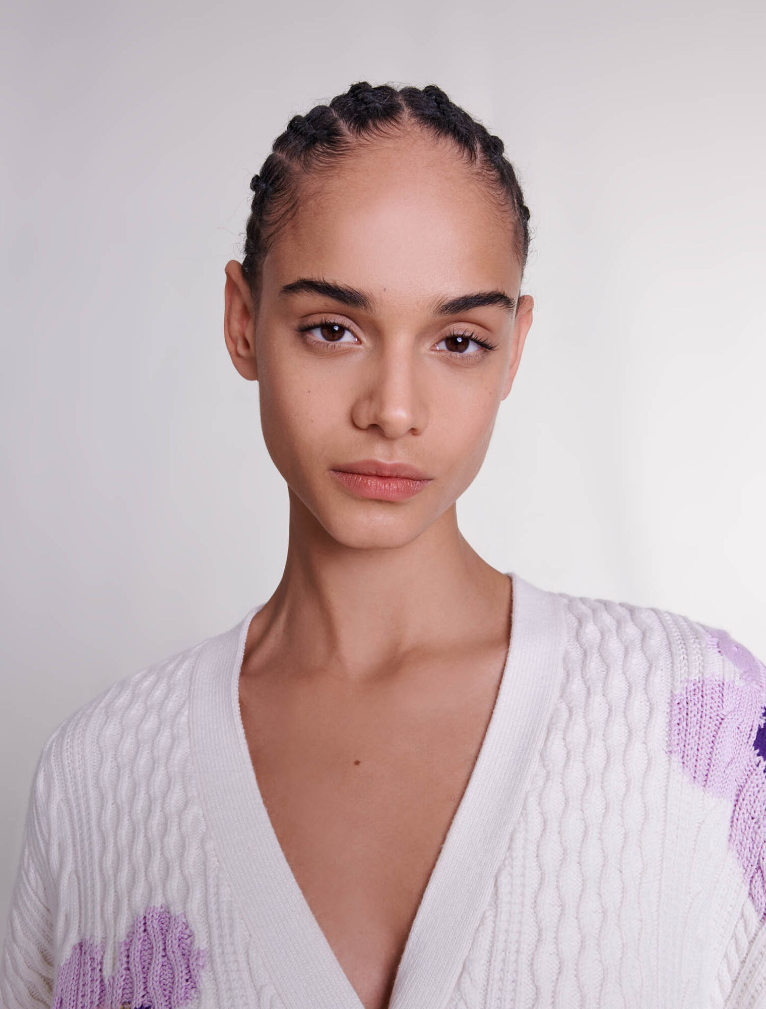 Knit cardigan with flowers