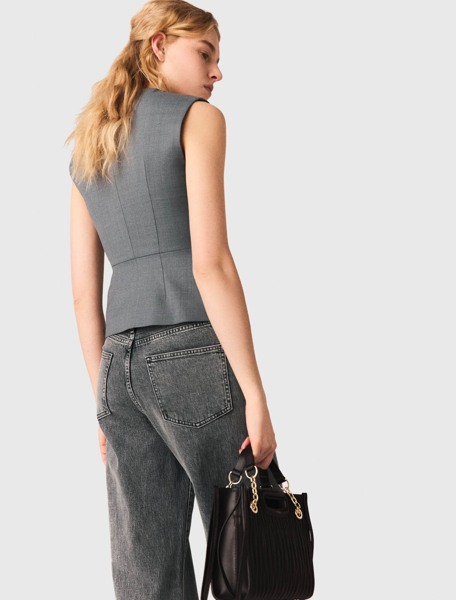 Jewel-button tailored jacket