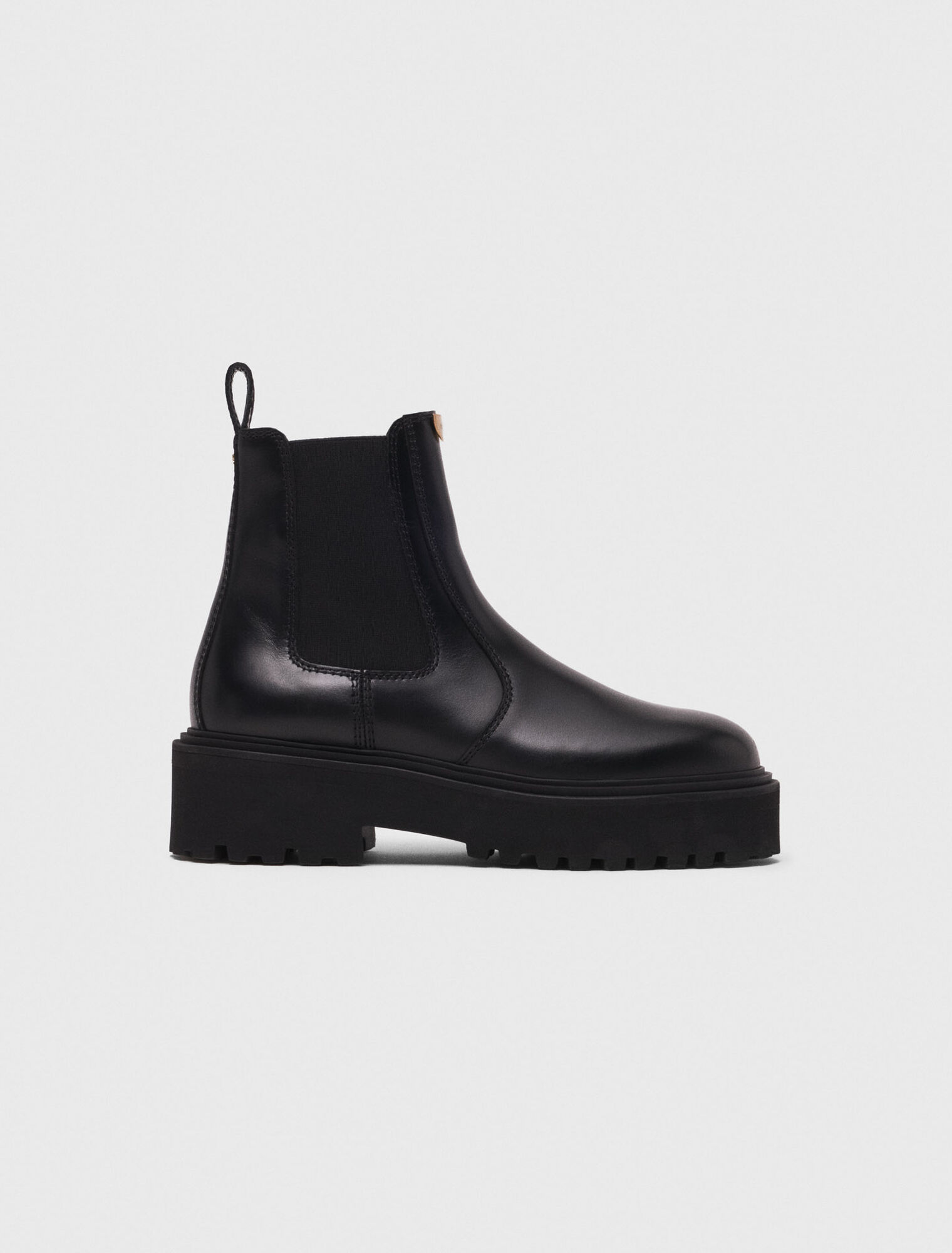 Chelsea boots