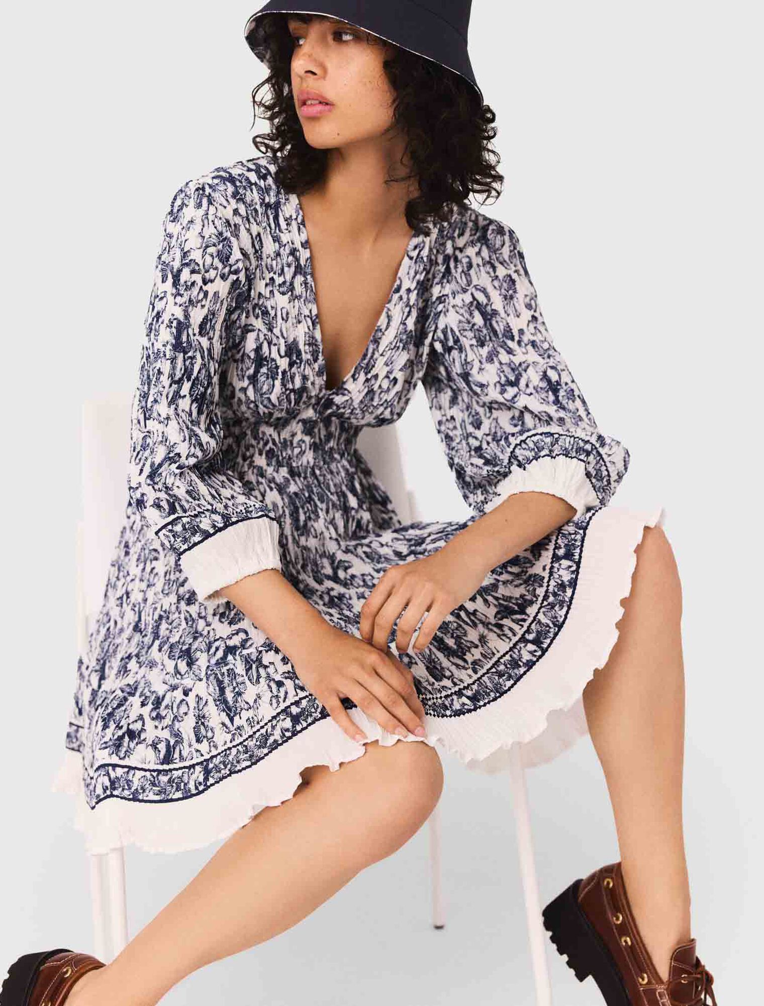 Patterned pleated dress