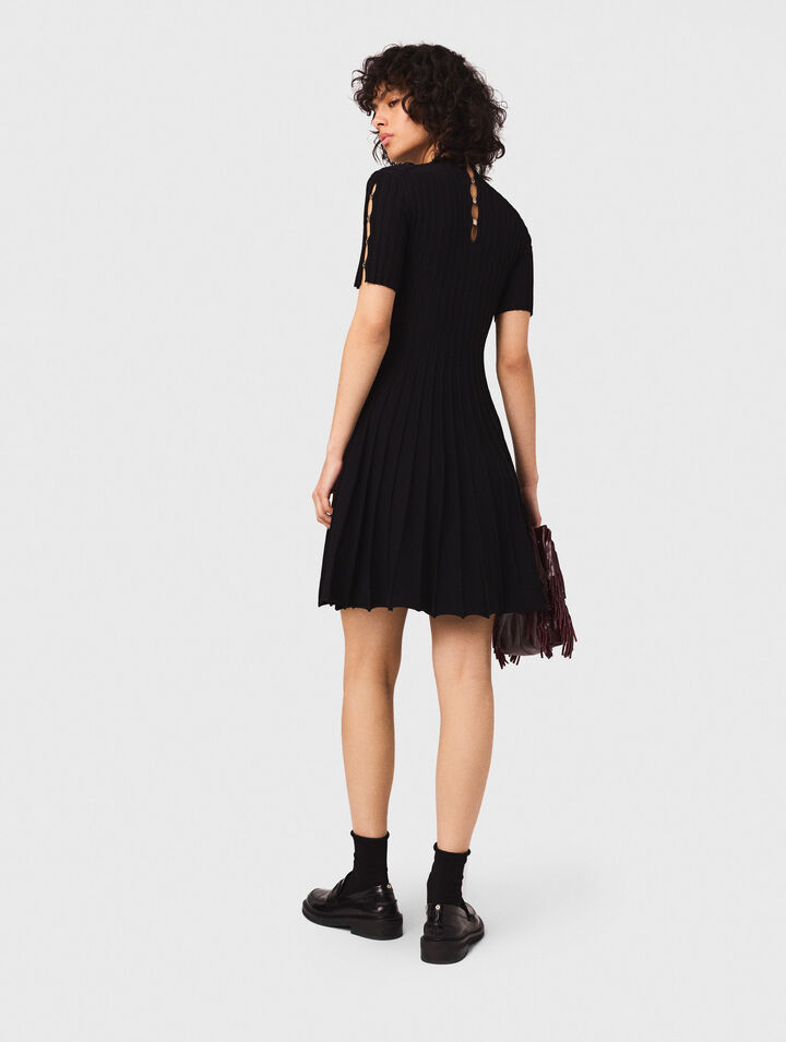 Short knit dress Short knit dress